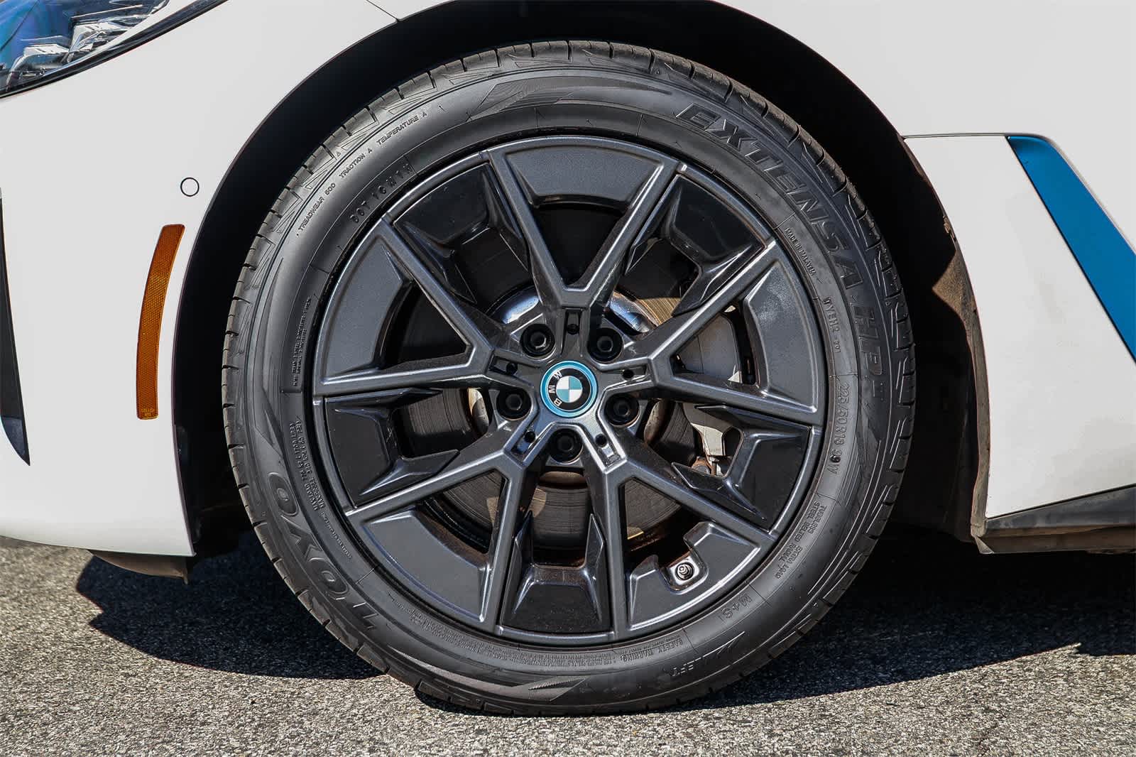 Thumbnail: 2023 BMW i4 - 9