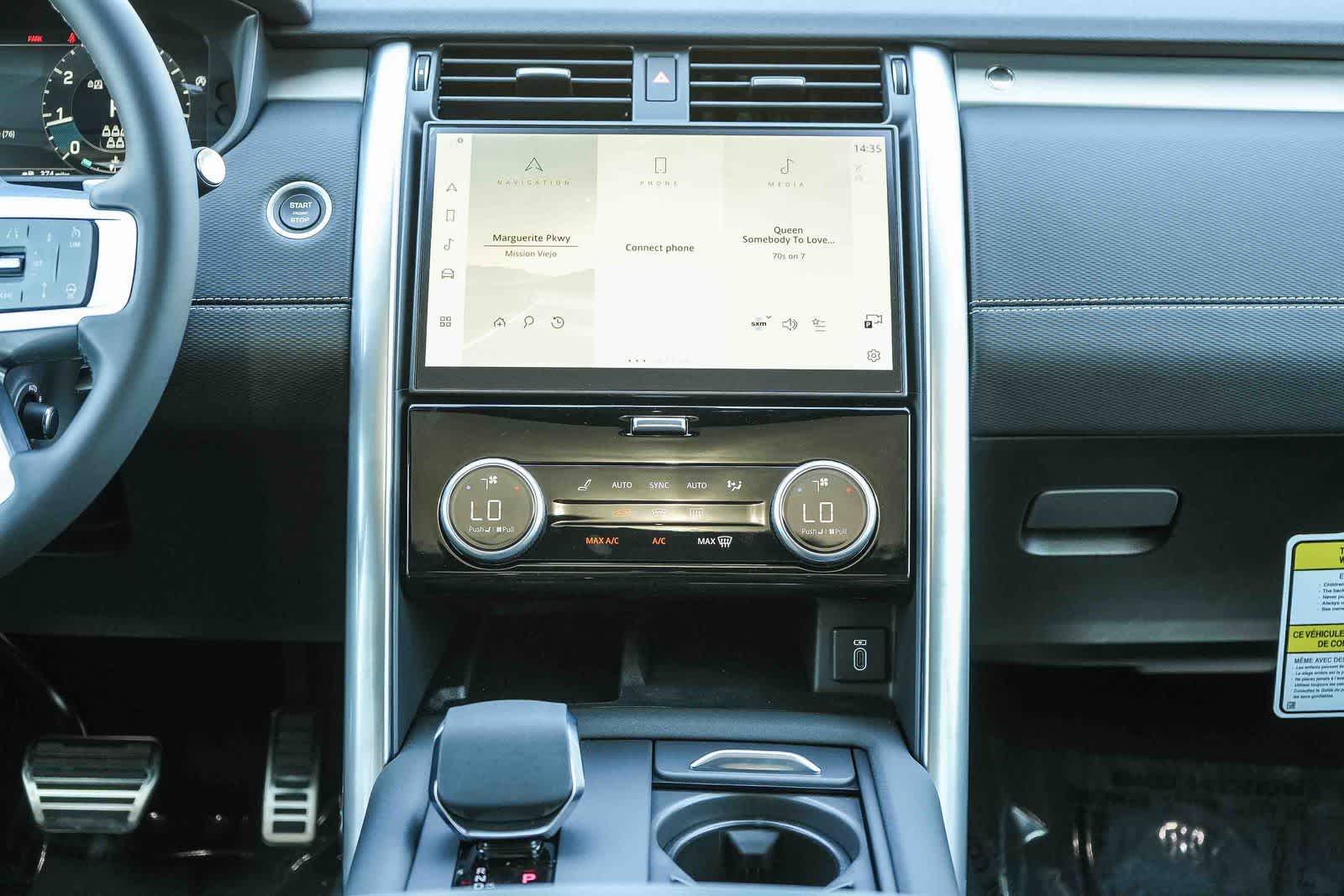 Thumbnail: 2026 Land Rover Discovery - 11