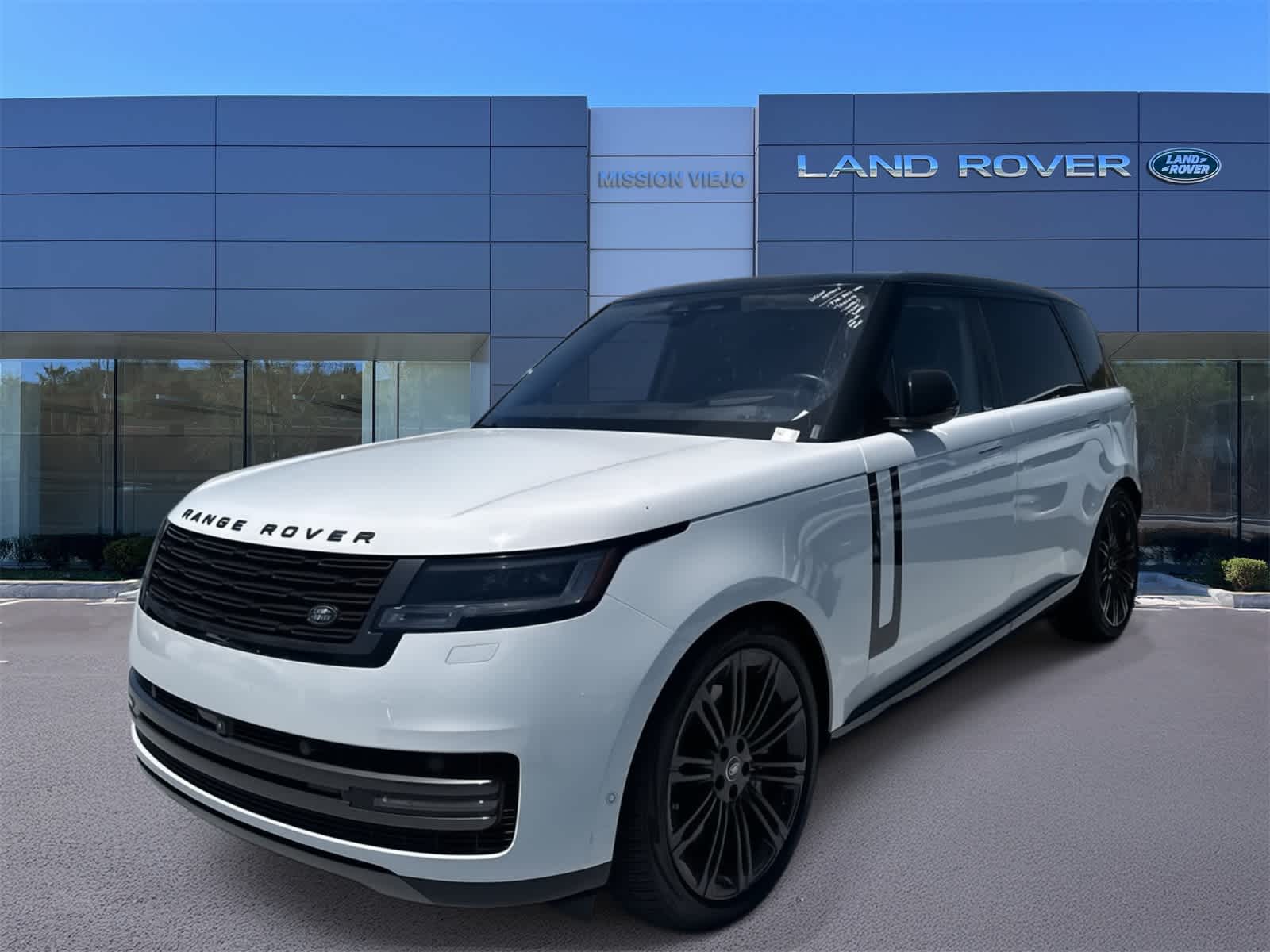 Thumbnail: 2022 Land Rover Range Rover - 1