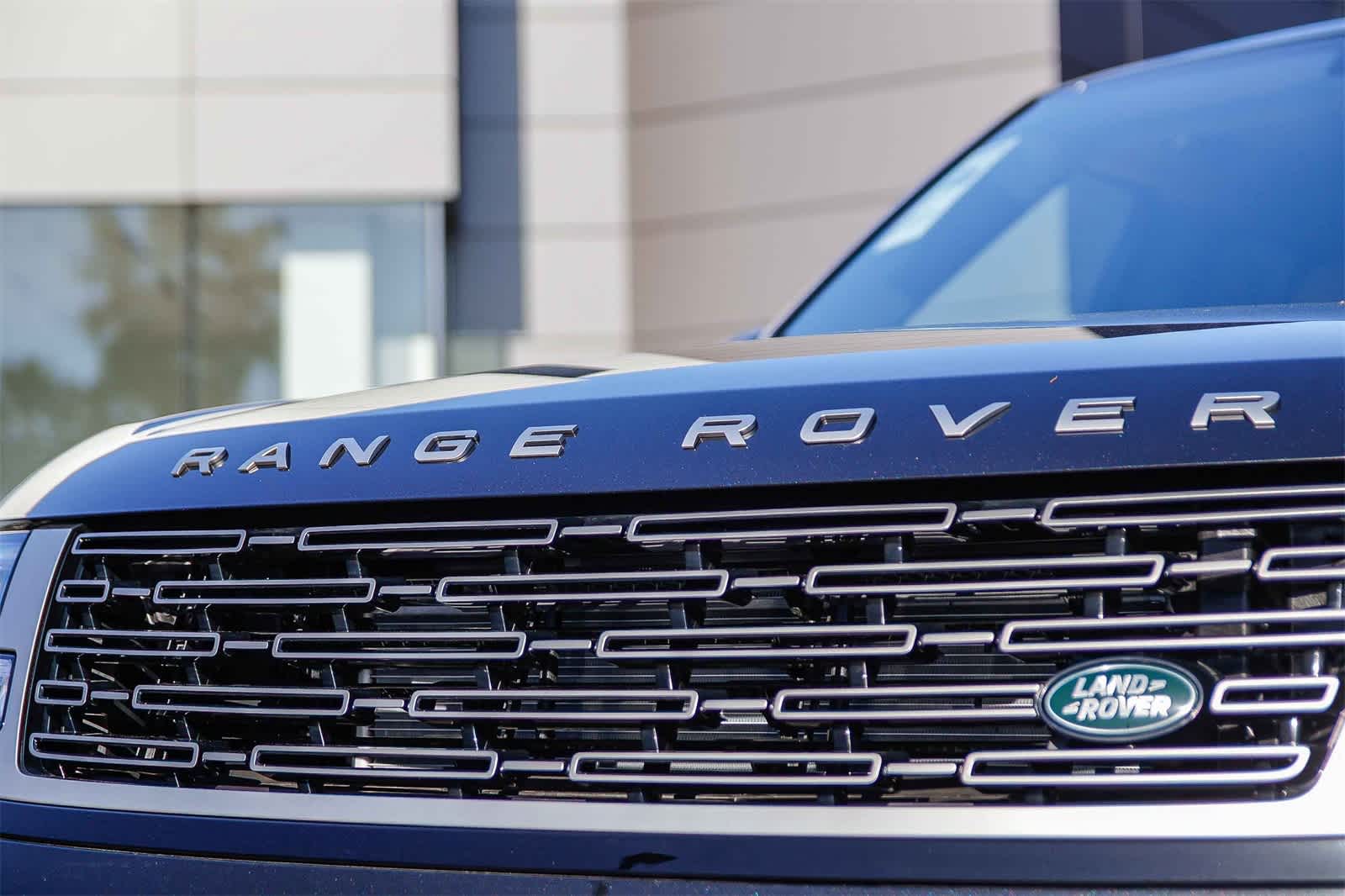 Thumbnail: 2026 Land Rover Range Rover - 11