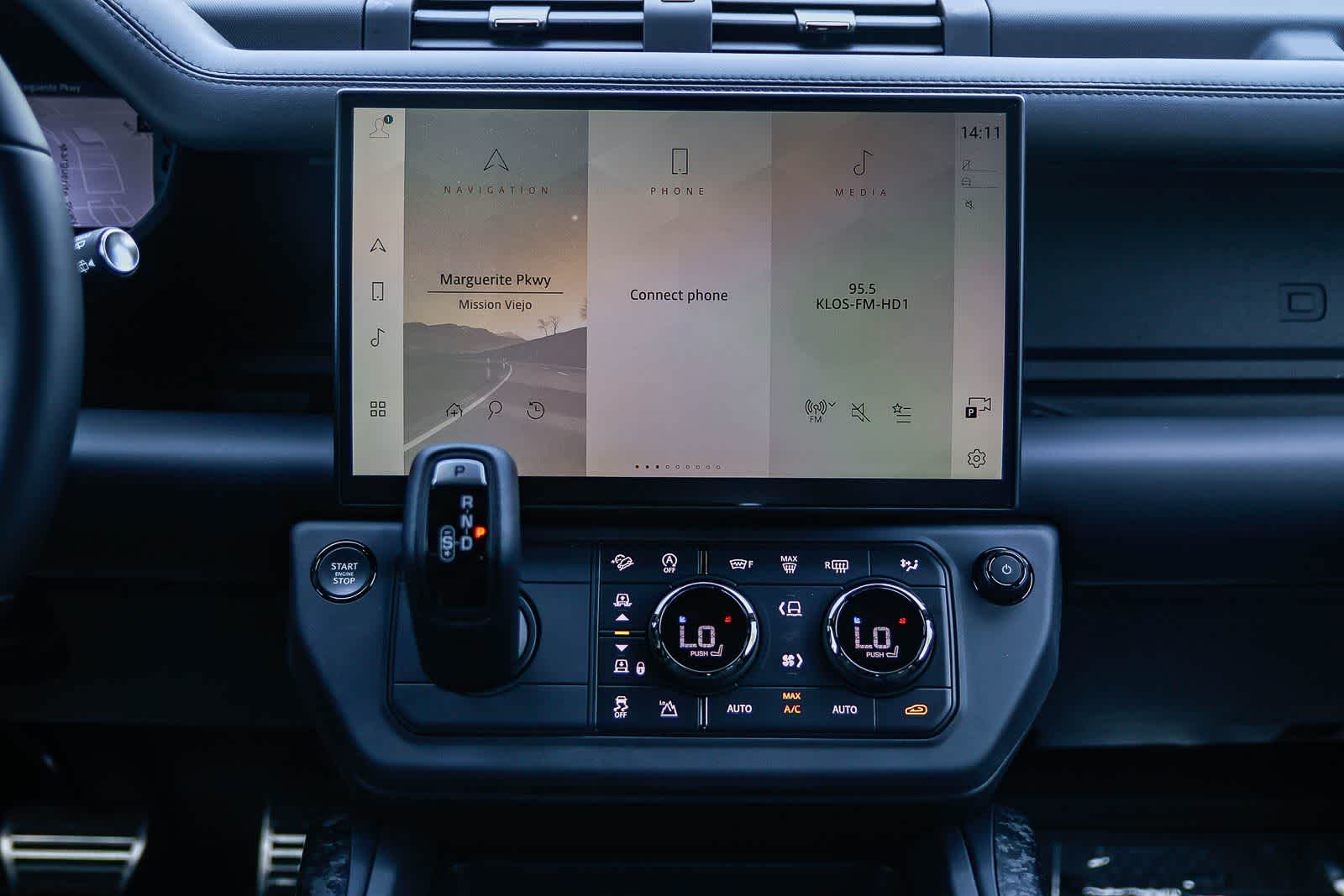 Thumbnail: 2026 Land Rover Defender - 14