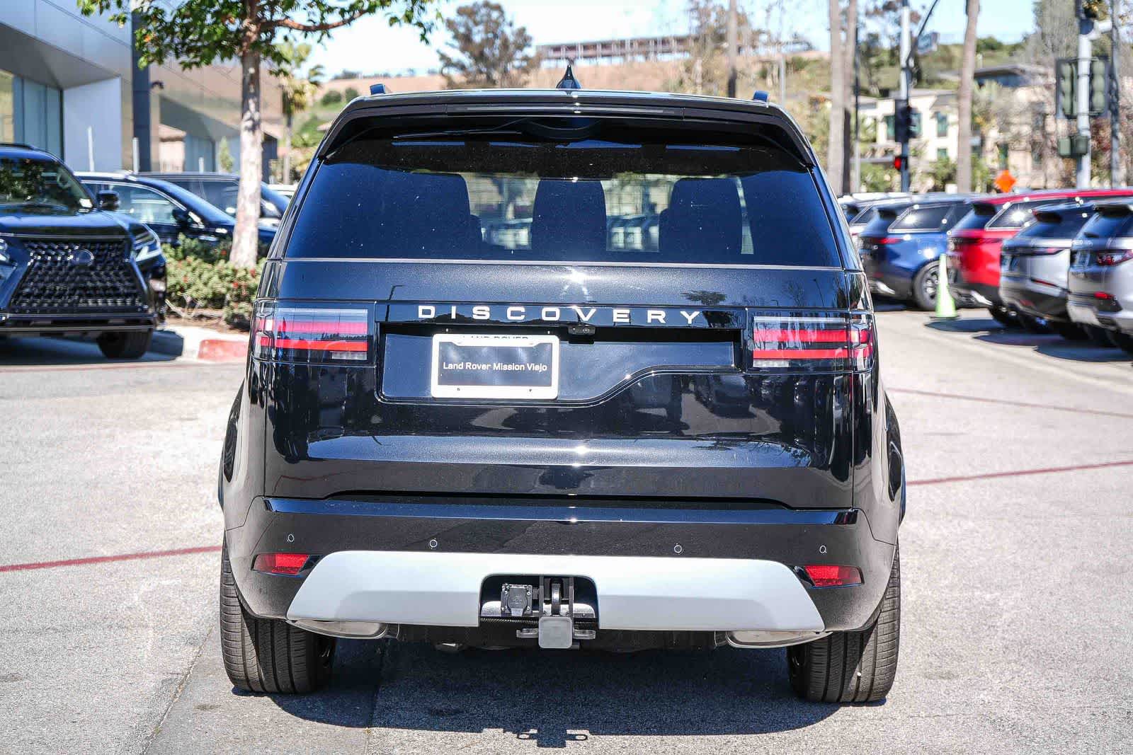 Thumbnail: 2026 Land Rover Discovery - 5