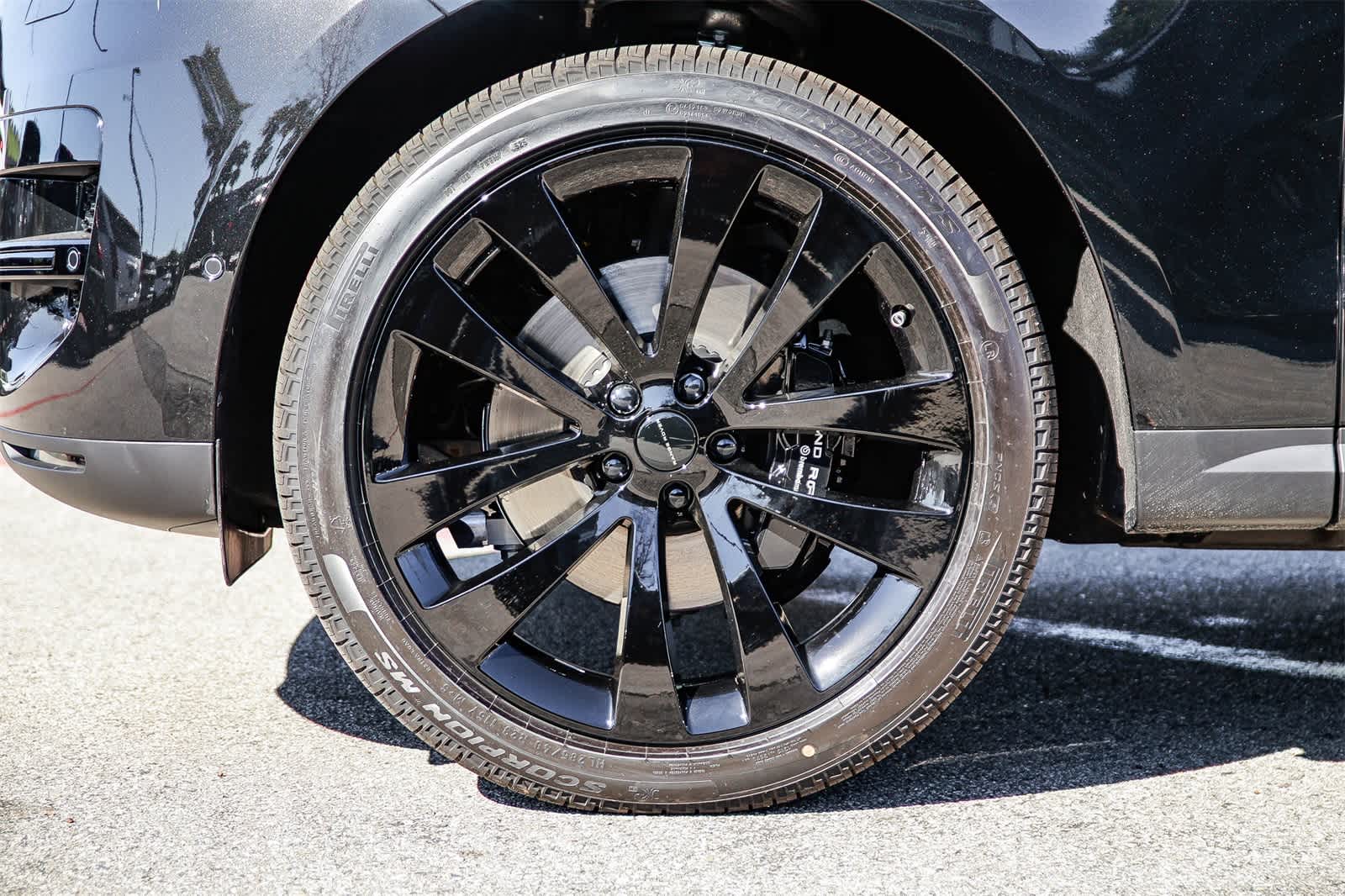 Thumbnail: 2026 Land Rover Range Rover Sport - 9