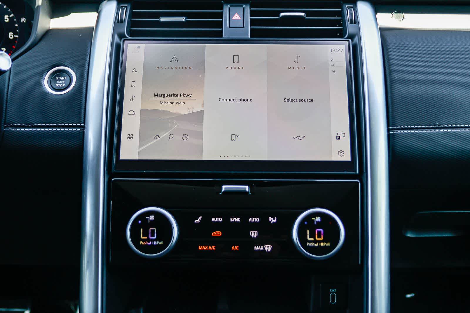 Thumbnail: 2026 Land Rover Discovery - 13