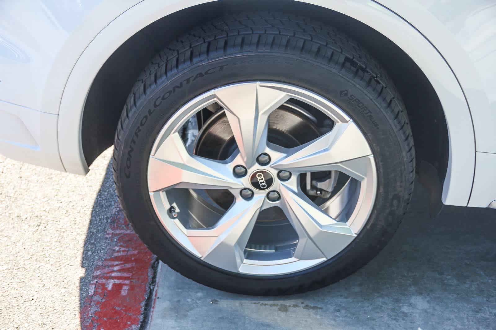 Thumbnail: 2021 Audi Q5 - 8