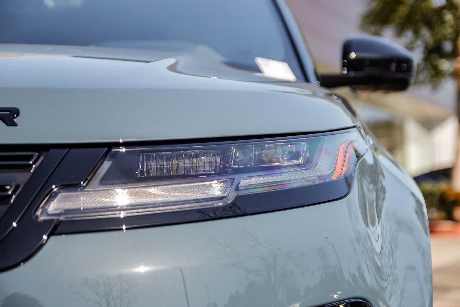 Thumbnail: 2026 Land Rover Range Rover Evoque - 10