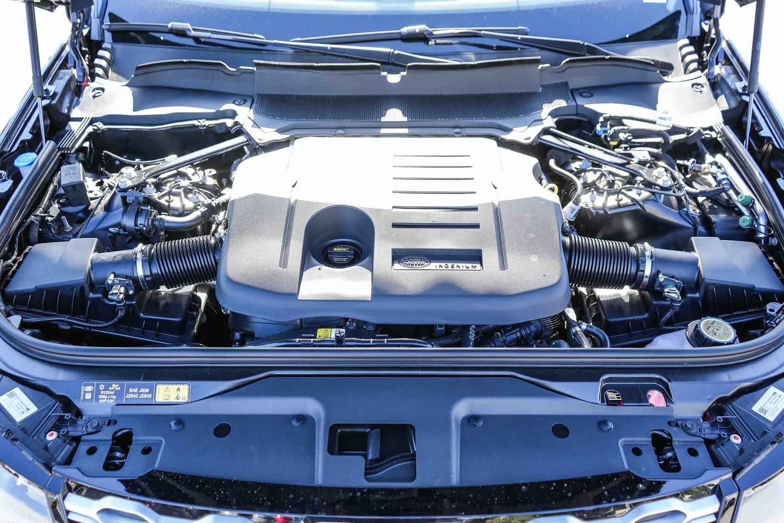 Thumbnail: 2026 Land Rover Discovery - 23