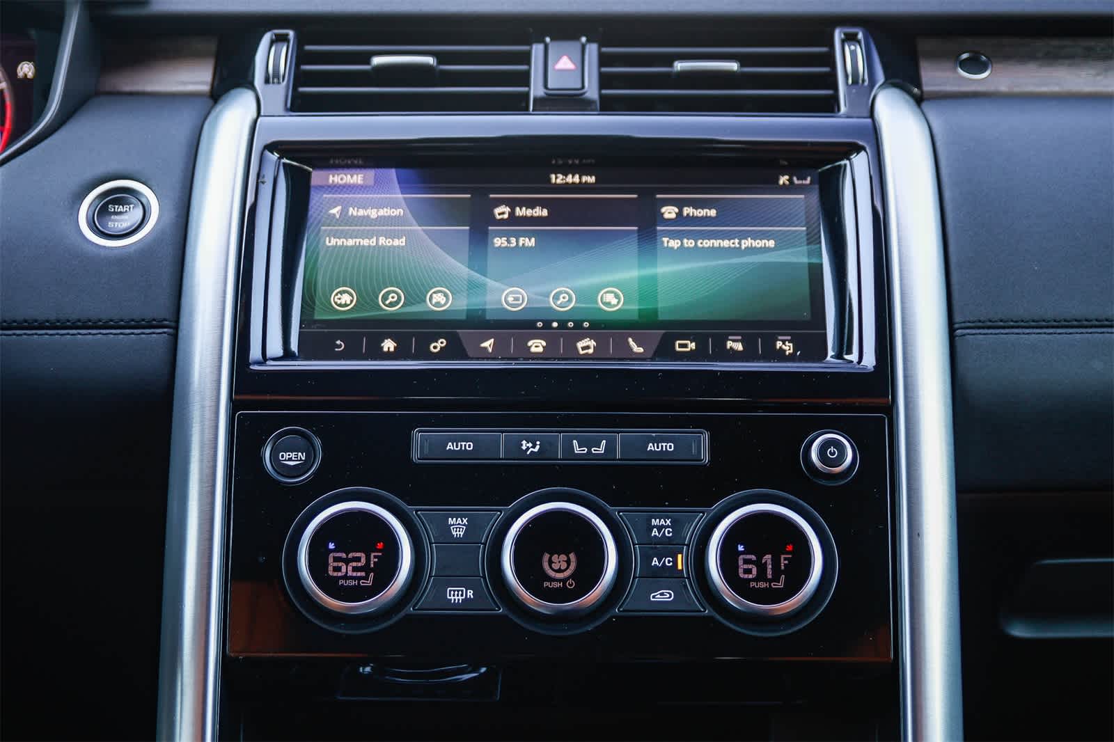 Thumbnail: 2020 Land Rover Discovery - 13