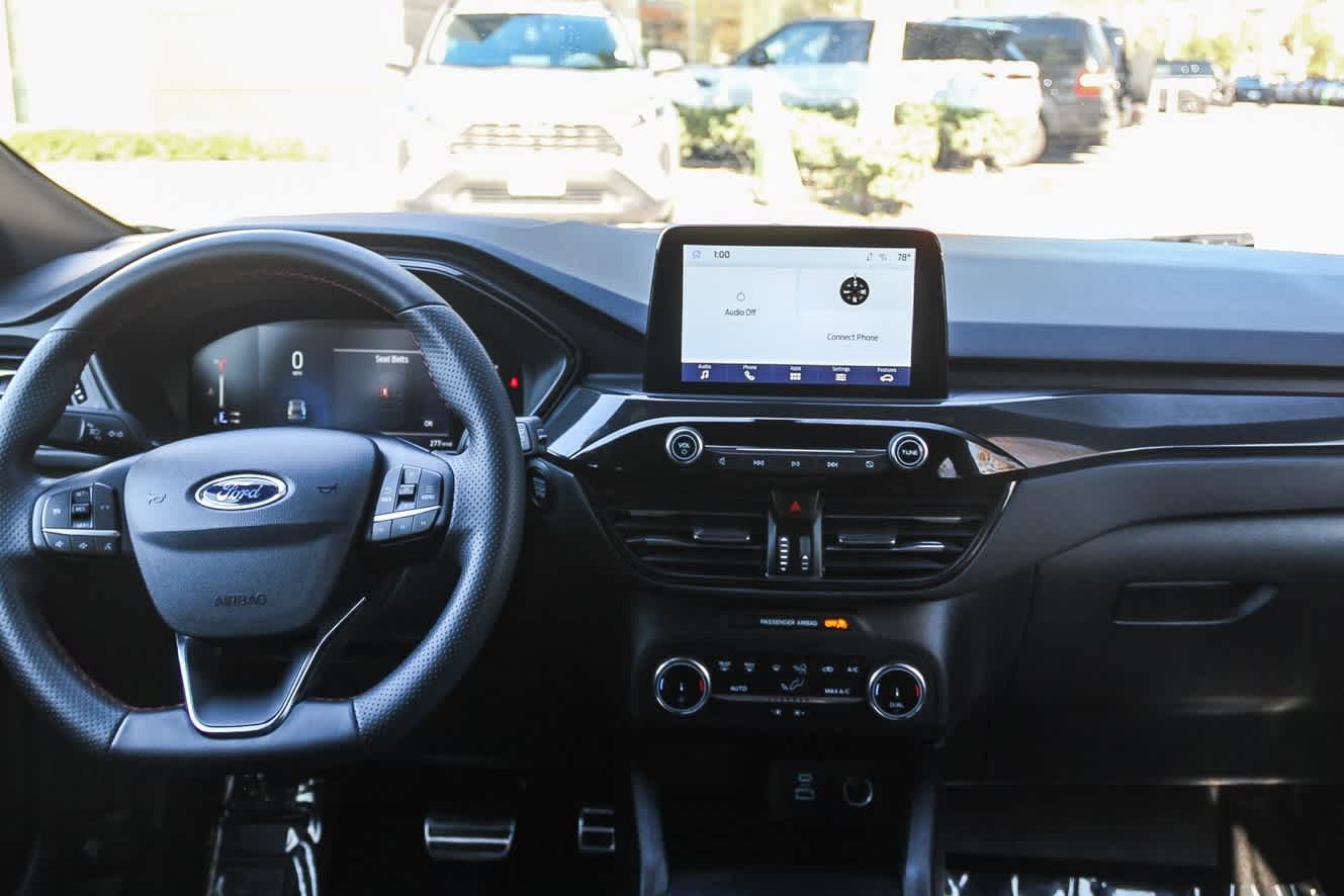 Thumbnail: 2023 Ford Escape - 12