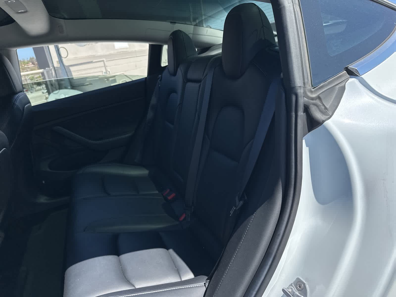 Thumbnail: 2019 Tesla Model 3 - 7