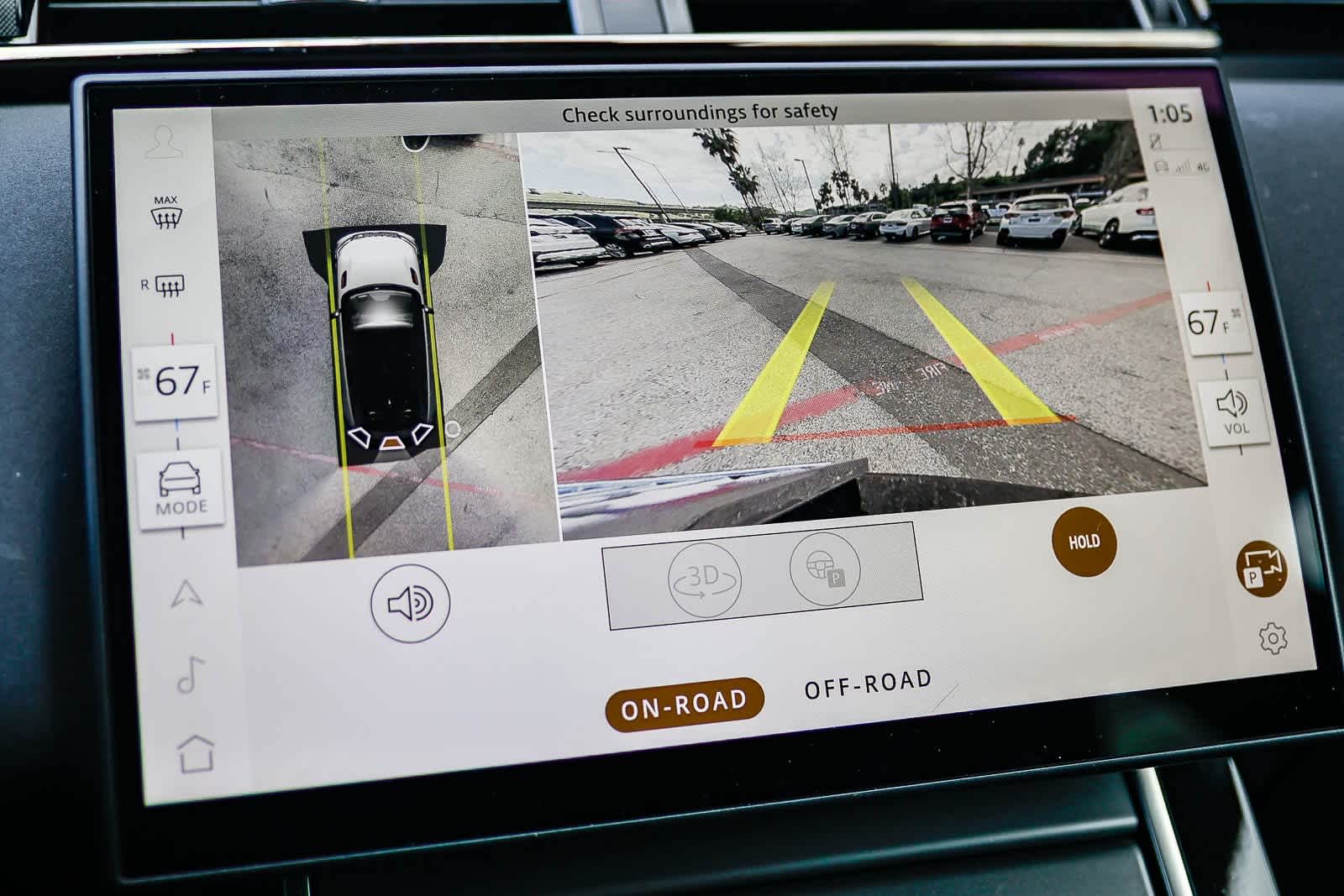 Thumbnail: 2025 Land Rover Range Rover Velar - 25