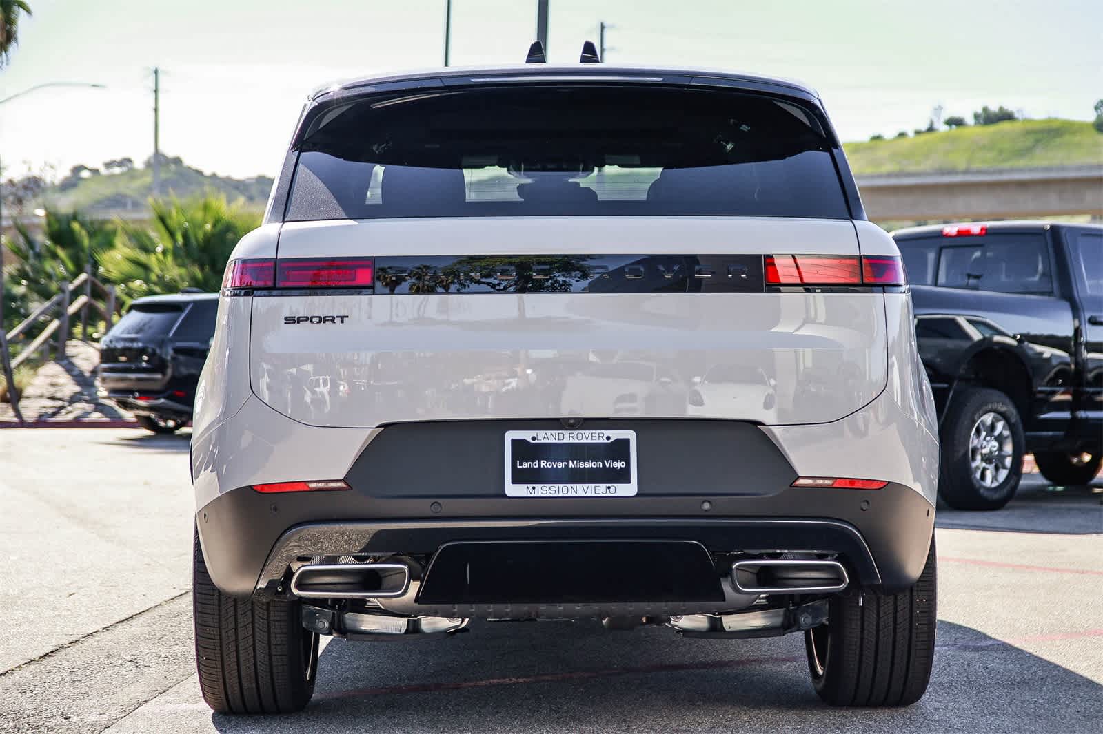 Thumbnail: 2026 Land Rover Range Rover Sport - 5