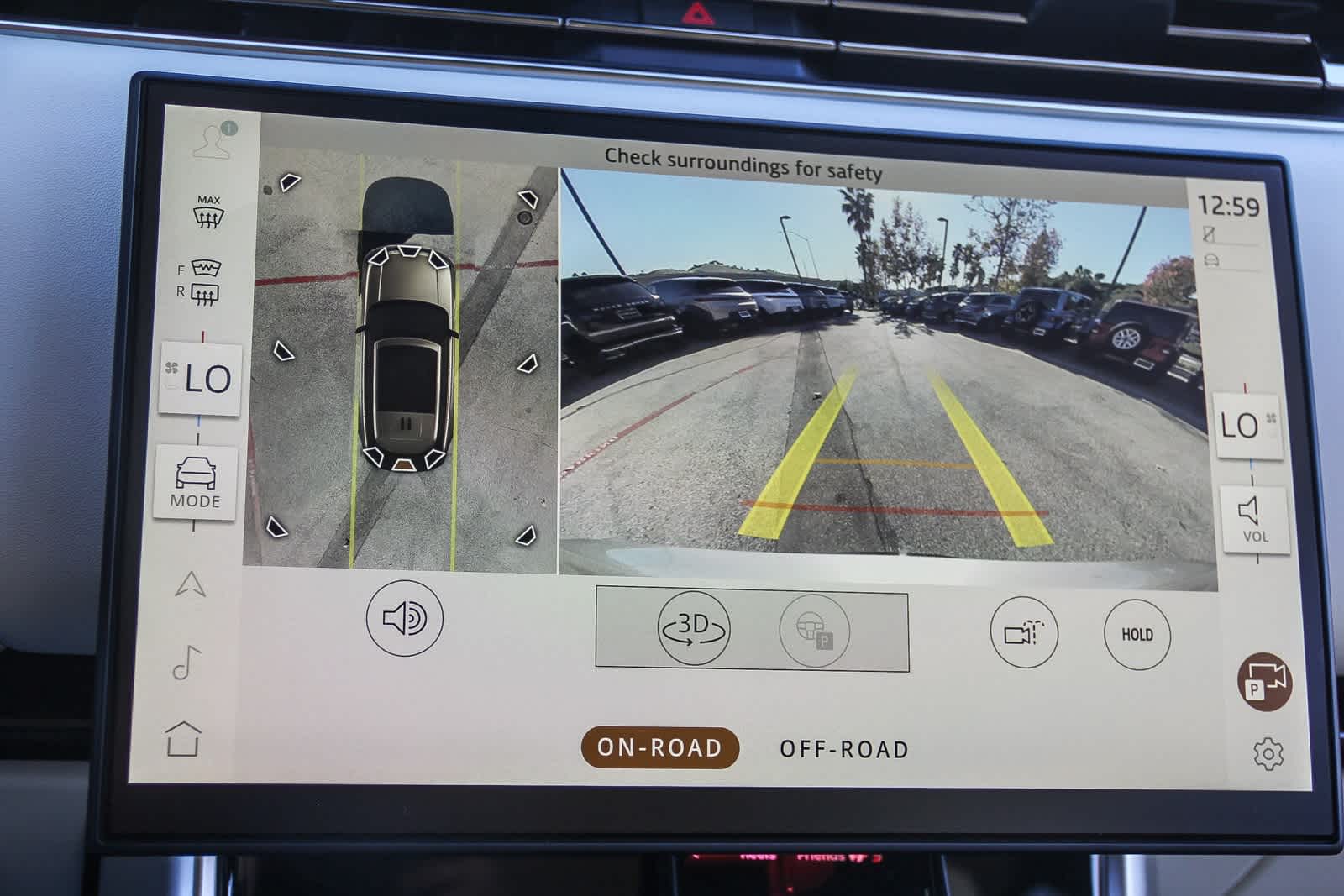 Thumbnail: 2025 Land Rover Range Rover - 24