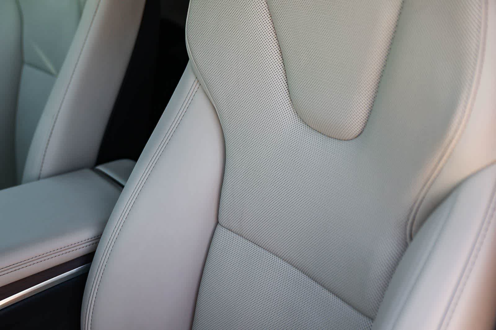 Thumbnail: 2023 Tesla Model X - 27