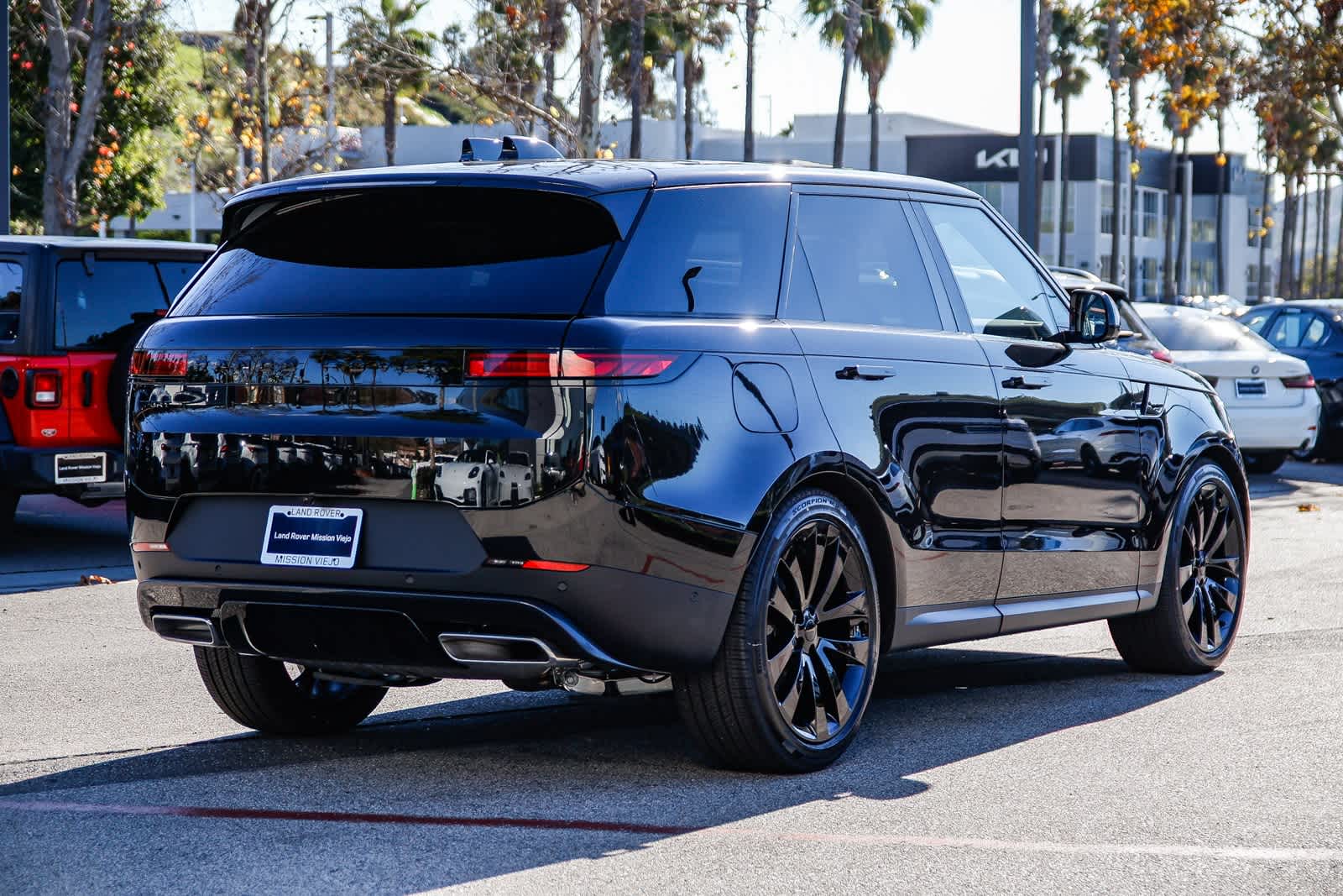 Thumbnail: 2026 Land Rover Range Rover Sport - 4