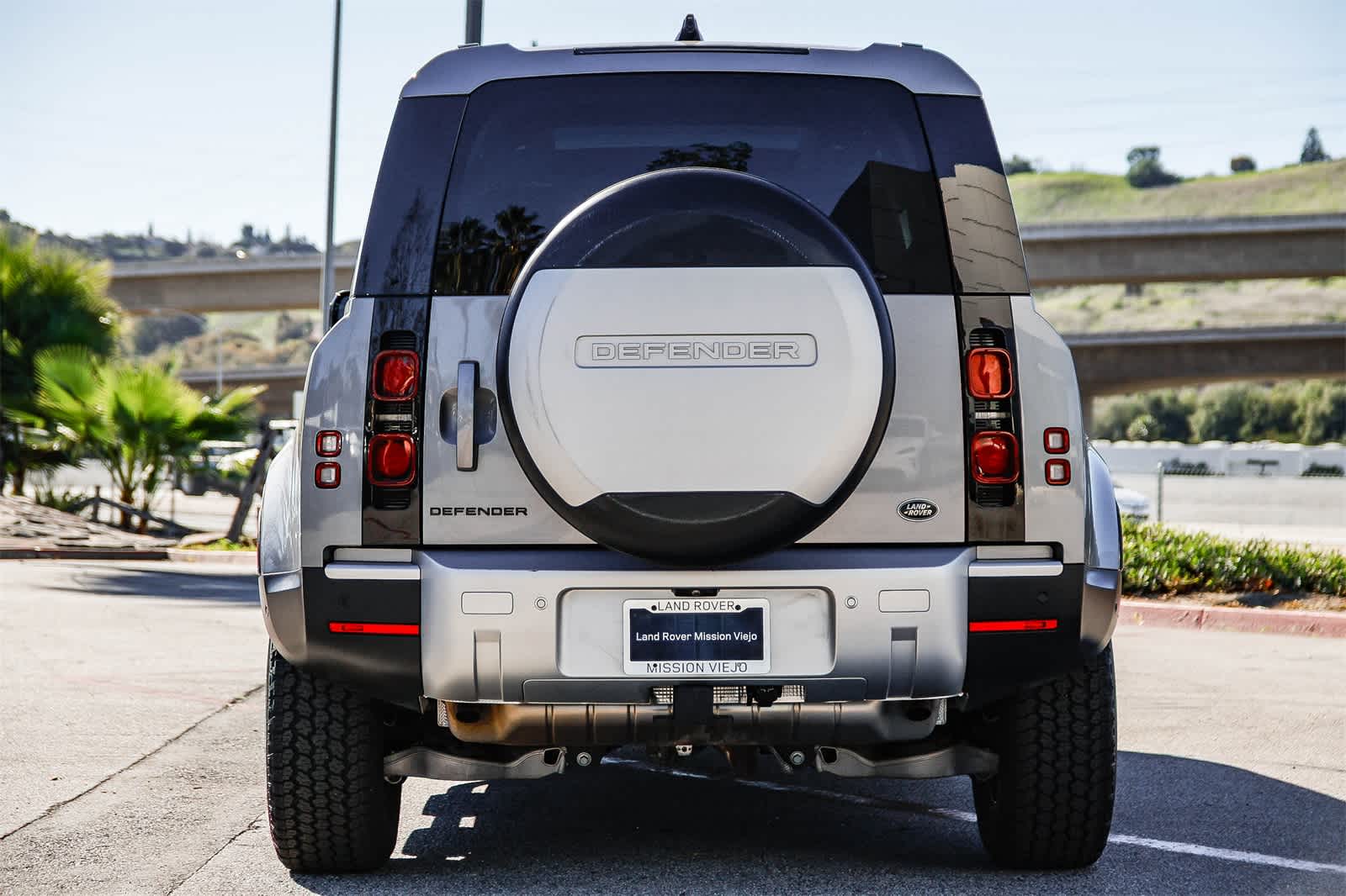 Thumbnail: 2022 Land Rover Defender - 19