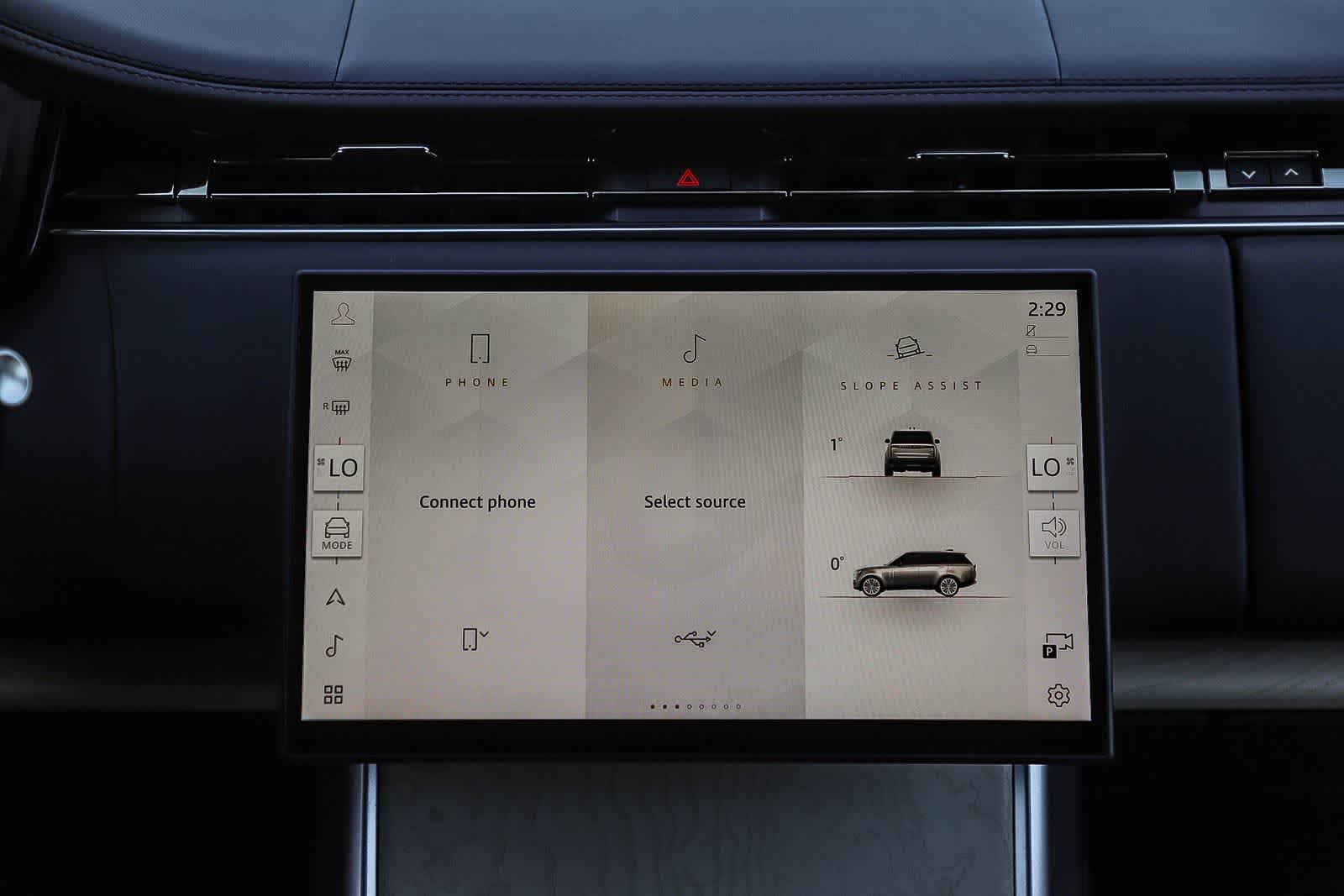 Thumbnail: 2024 Land Rover Range Rover - 13
