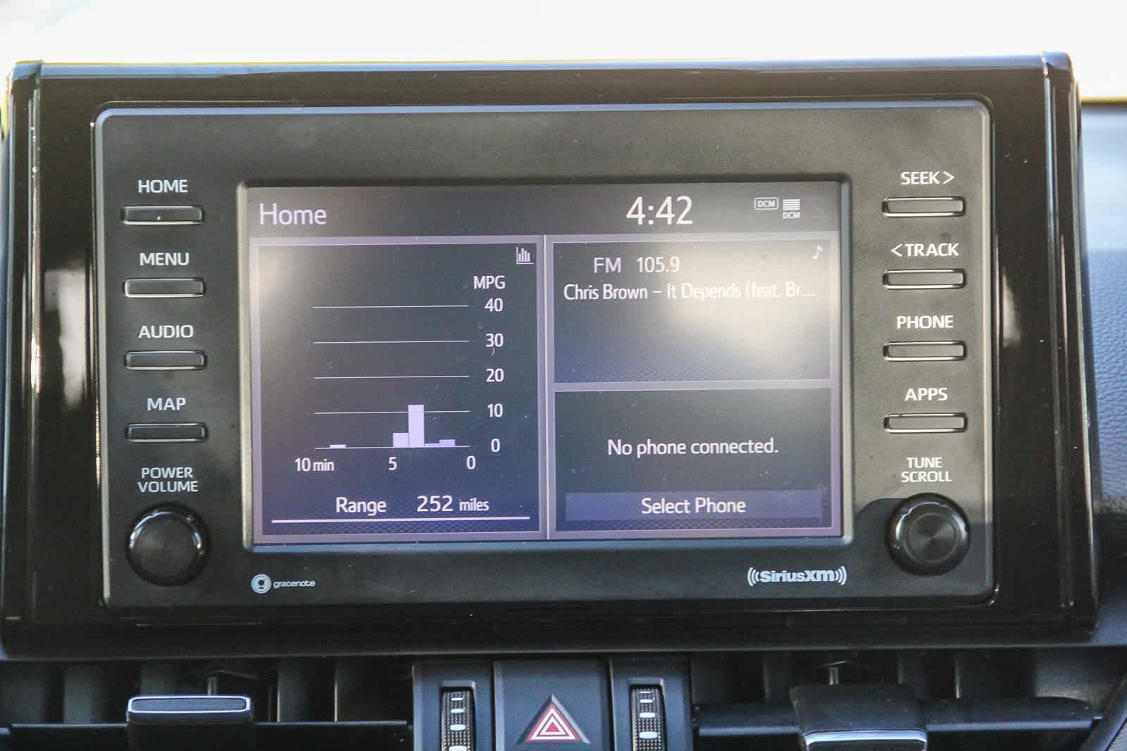 Thumbnail: 2022 Toyota RAV4 - 13