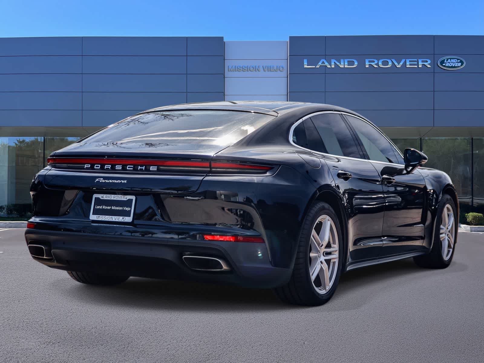 Thumbnail: 2025 Porsche Panamera - 4