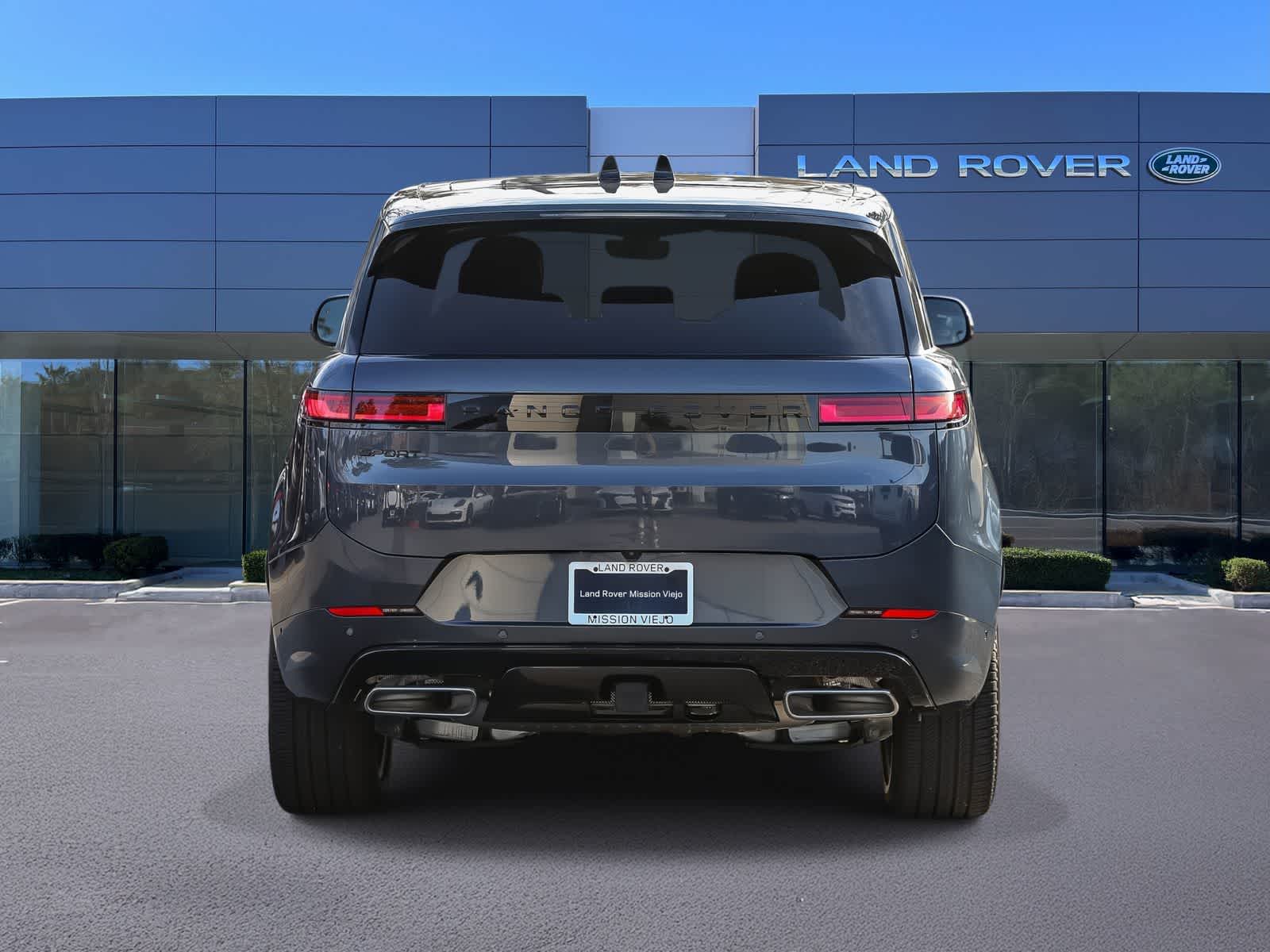 Thumbnail: 2026 Land Rover Range Rover Sport - 7