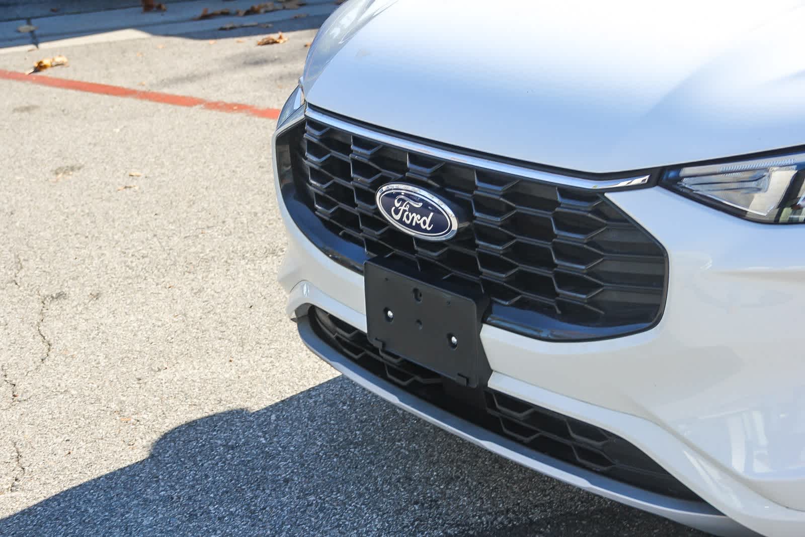 Thumbnail: 2023 Ford Escape - 11