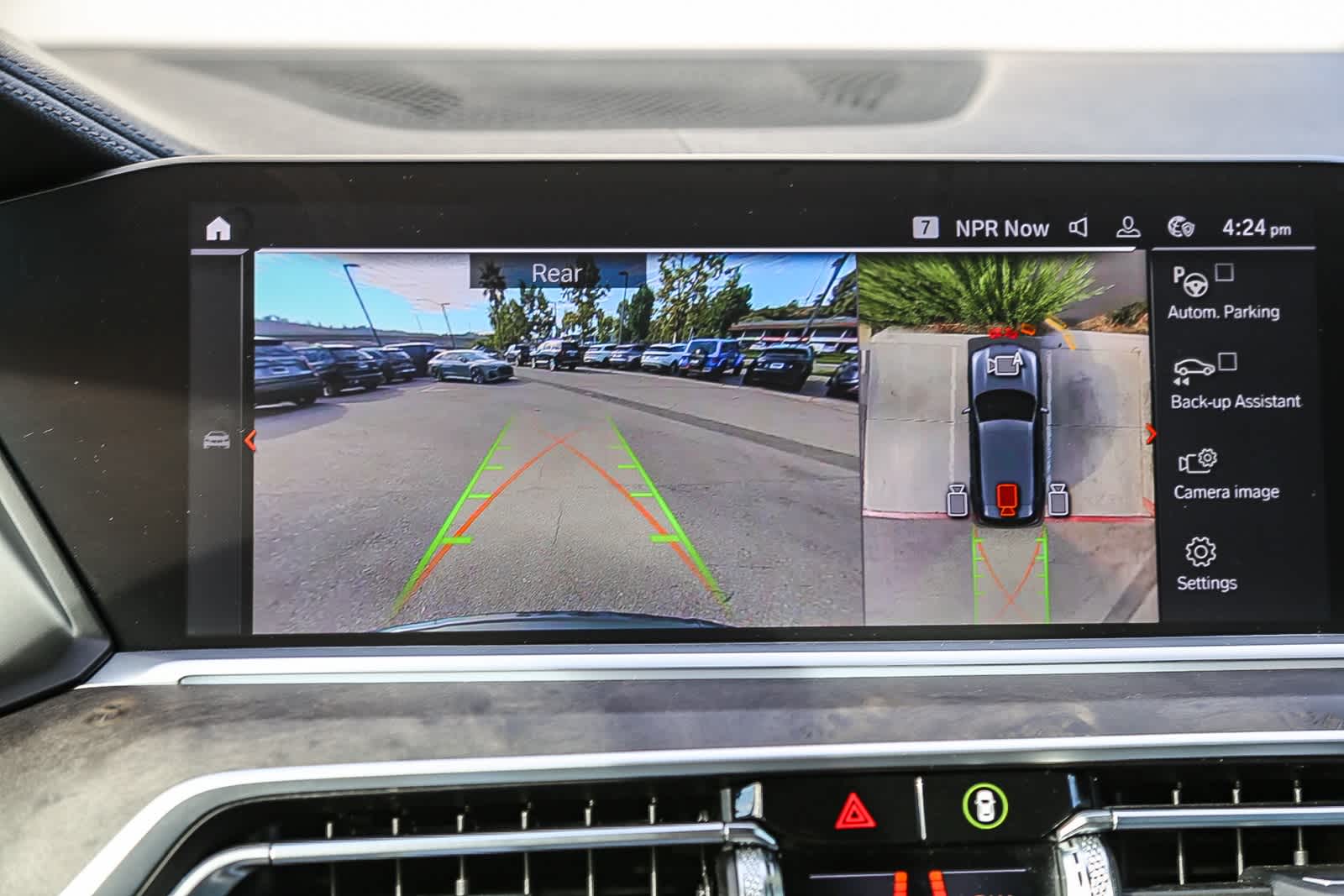 Thumbnail: 2022 BMW X5 - 21