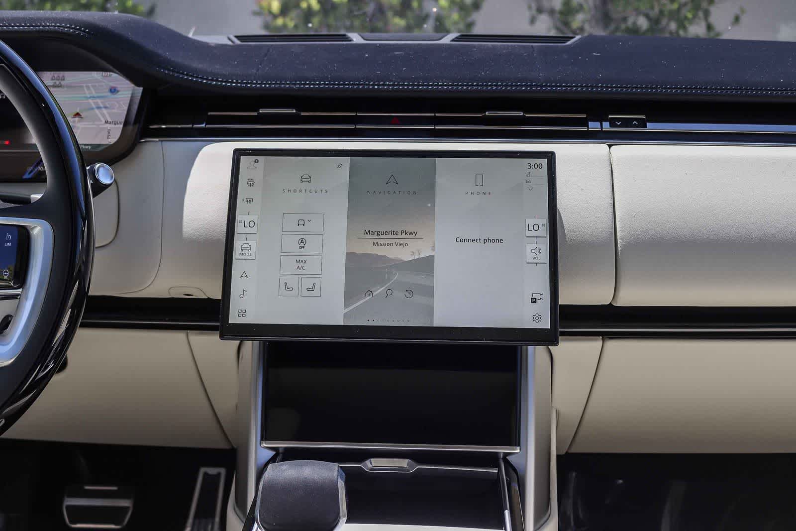 Thumbnail: 2026 Land Rover Range Rover - 13