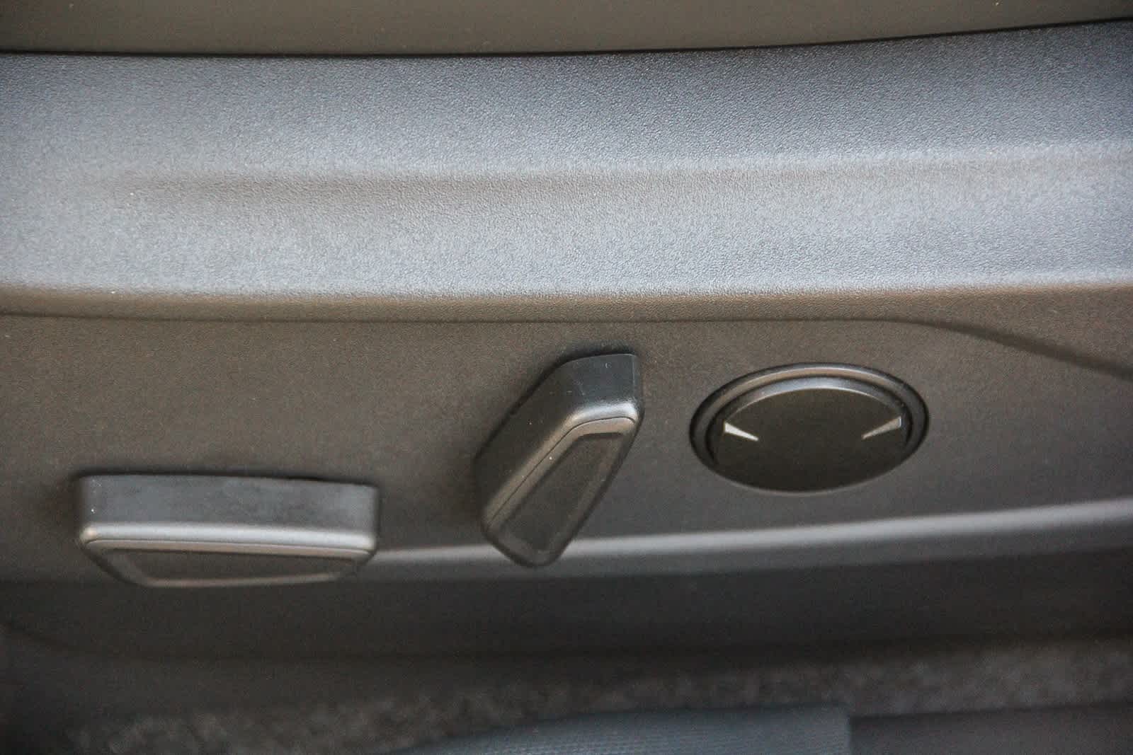 Thumbnail: 2023 Ford Mustang Mach-E - 18