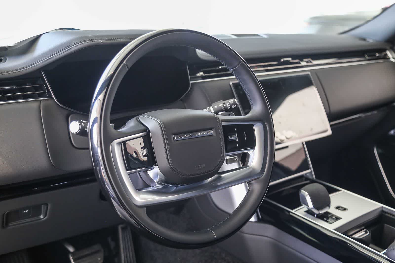 Thumbnail: 2026 Land Rover Range Rover - 24