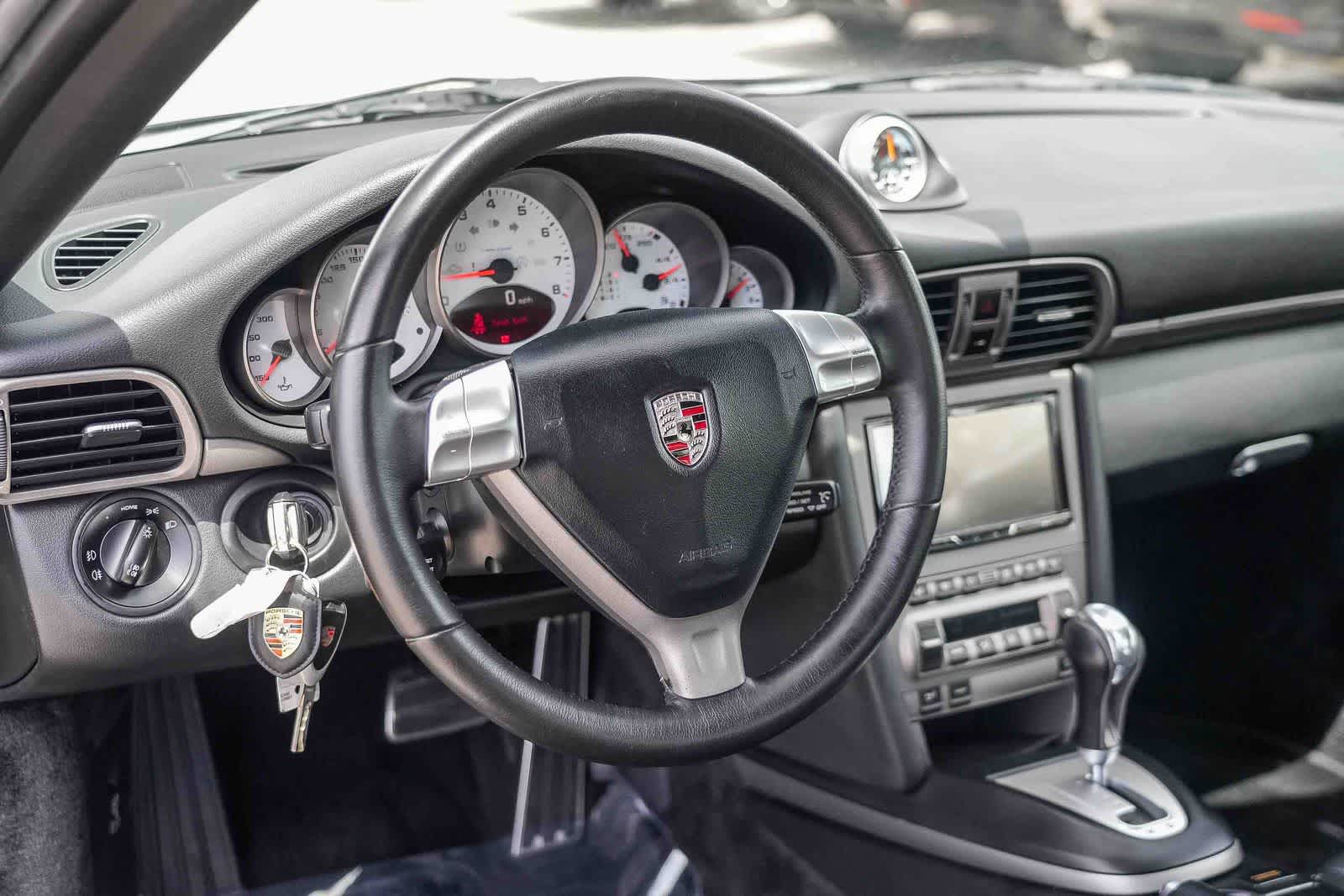 Thumbnail: 2008 Porsche 911 - 13