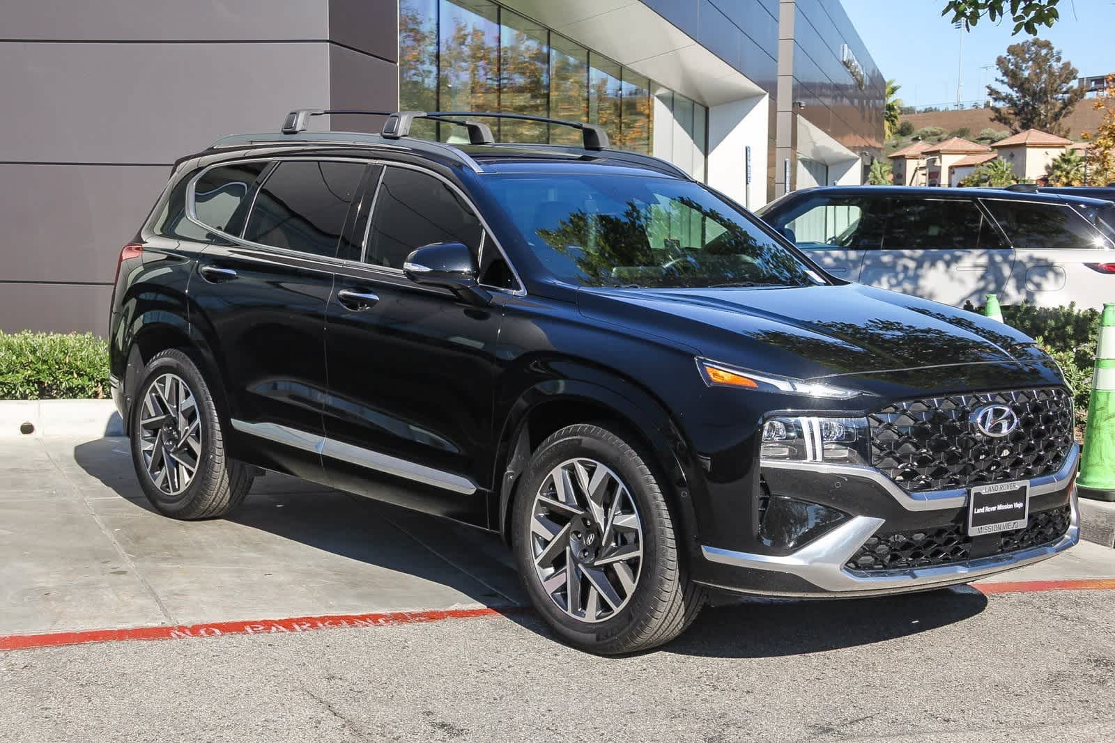 Thumbnail: 2023 Hyundai Santa Fe - 3