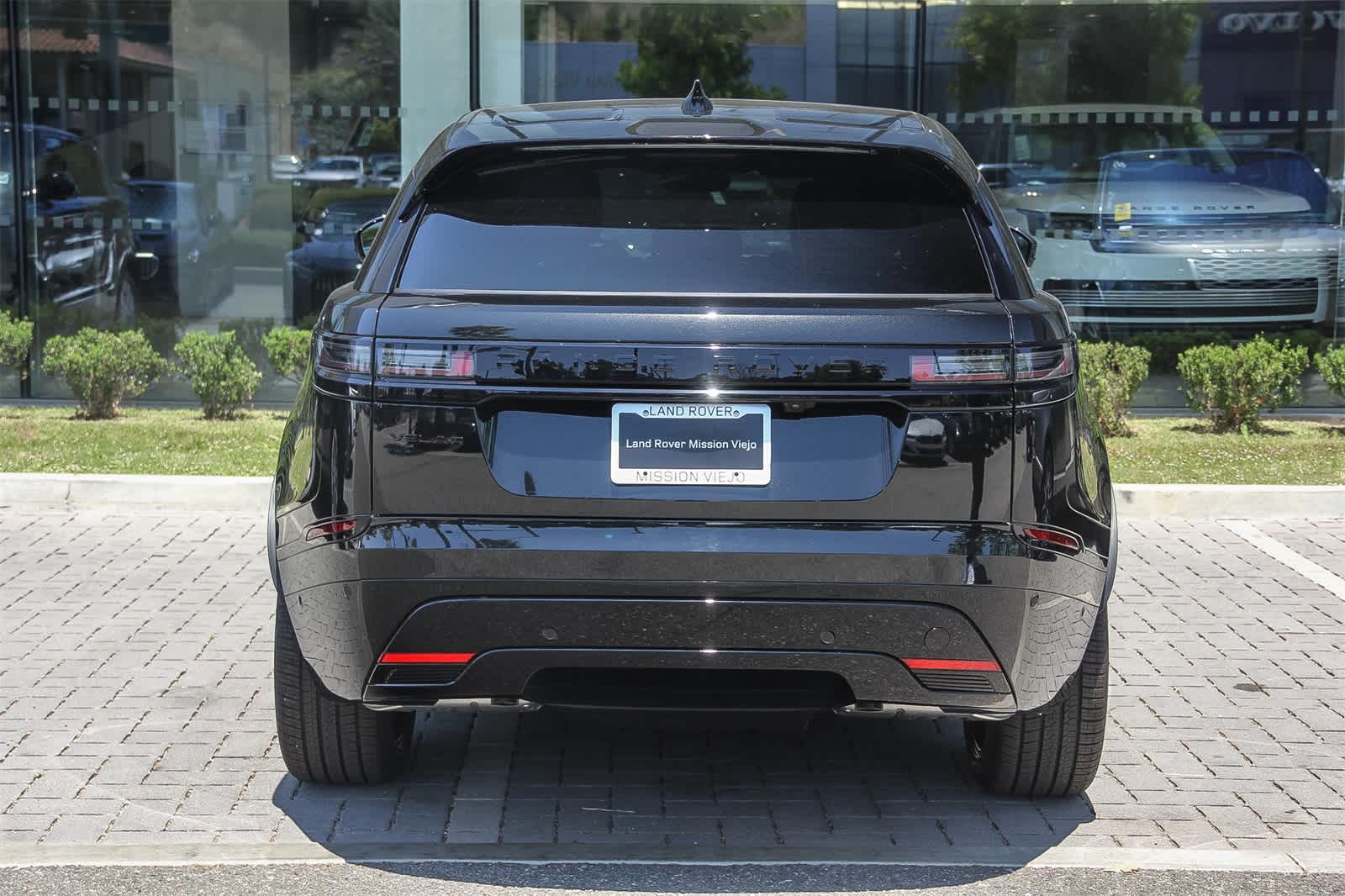 Thumbnail: 2026 Land Rover Range Rover Velar - 5