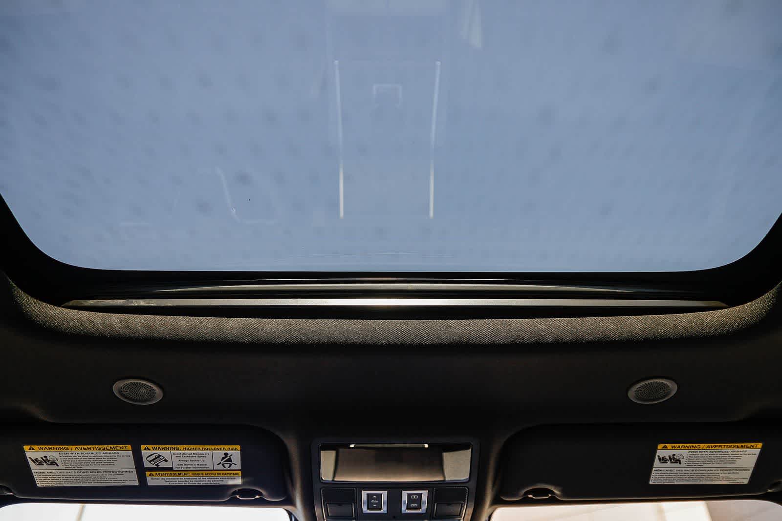 Thumbnail: 2026 Land Rover Range Rover Evoque - 16