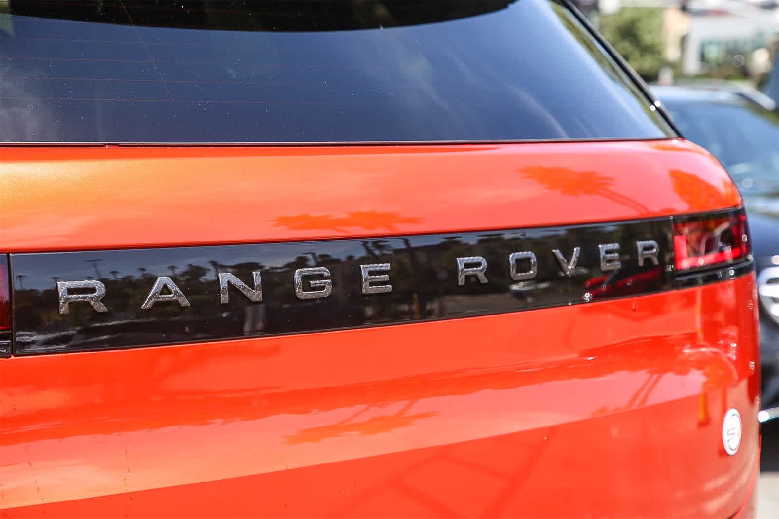Thumbnail: 2025 Land Rover Range Rover Sport - 12
