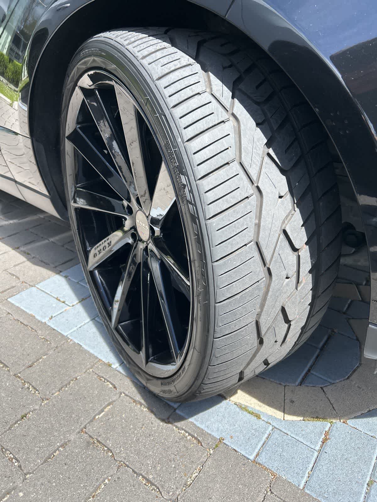 Thumbnail: 2019 Land Rover Range Rover - 12