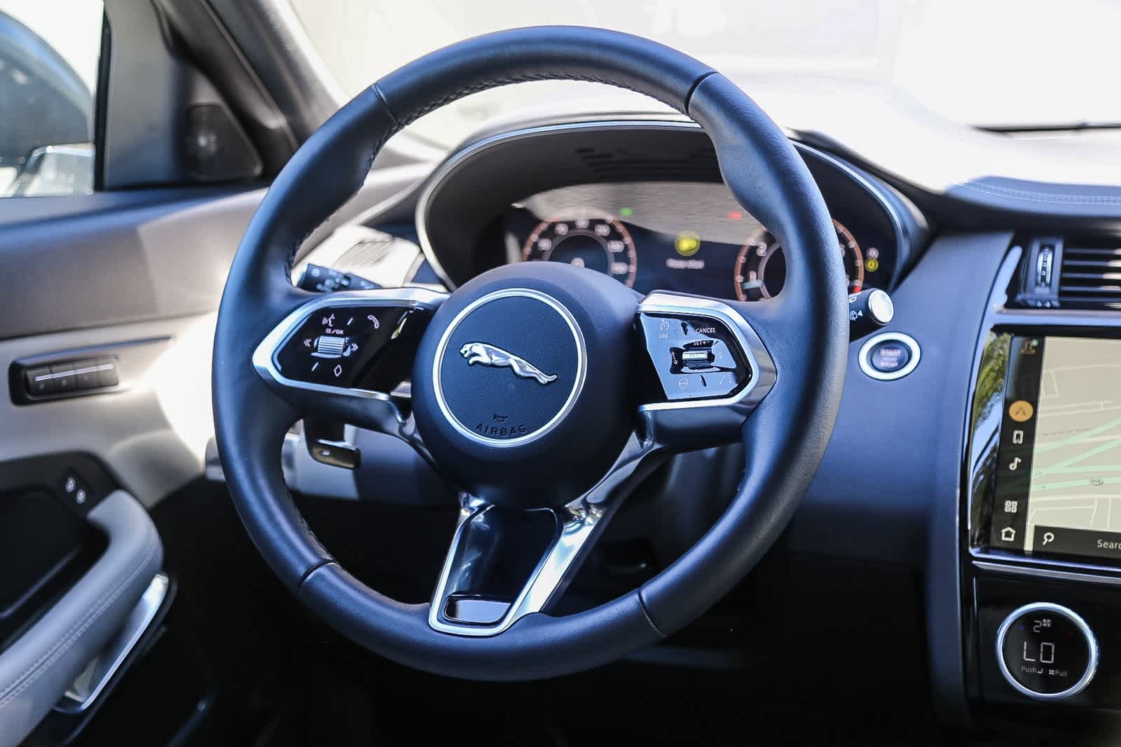 Thumbnail: 2024 Jaguar E-Pace - 15