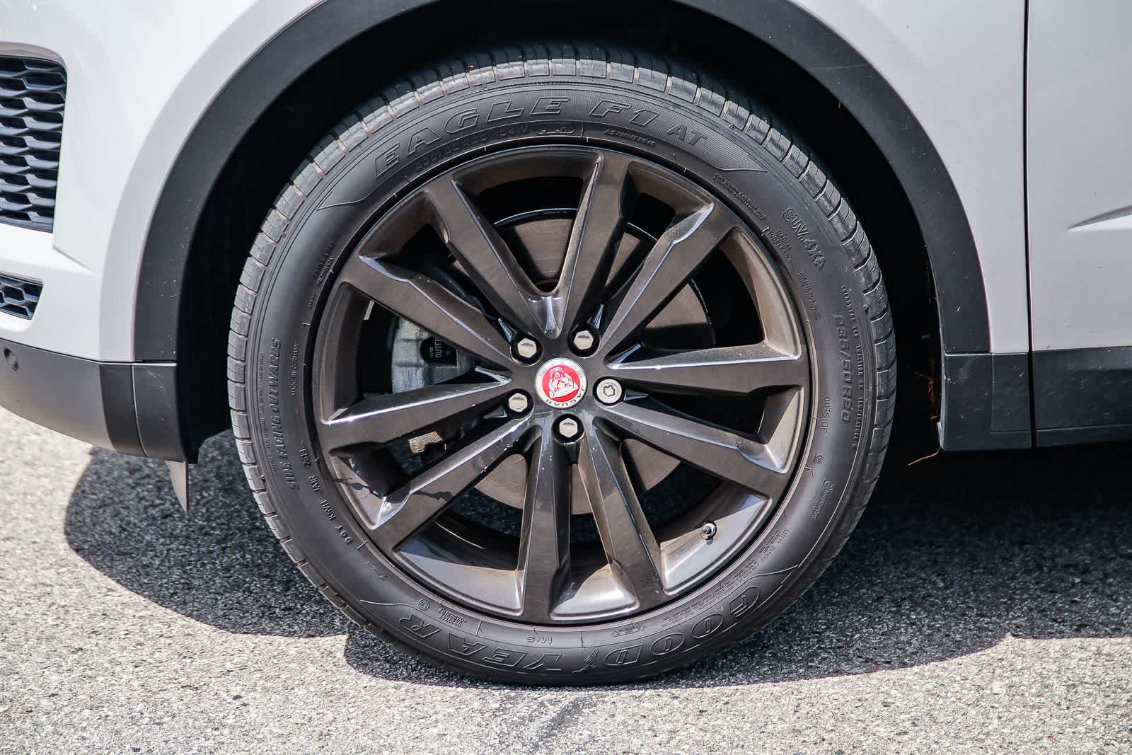 Thumbnail: 2020 Jaguar E-Pace - 9