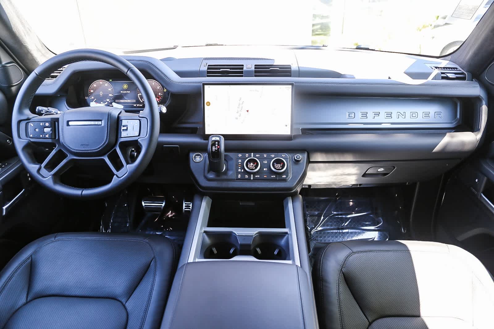 Thumbnail: 2025 Land Rover Defender - 12