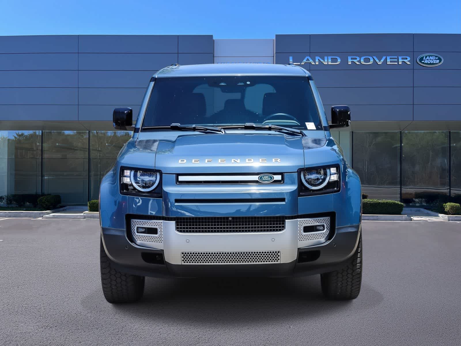 Thumbnail: 2023 Land Rover Defender - 2