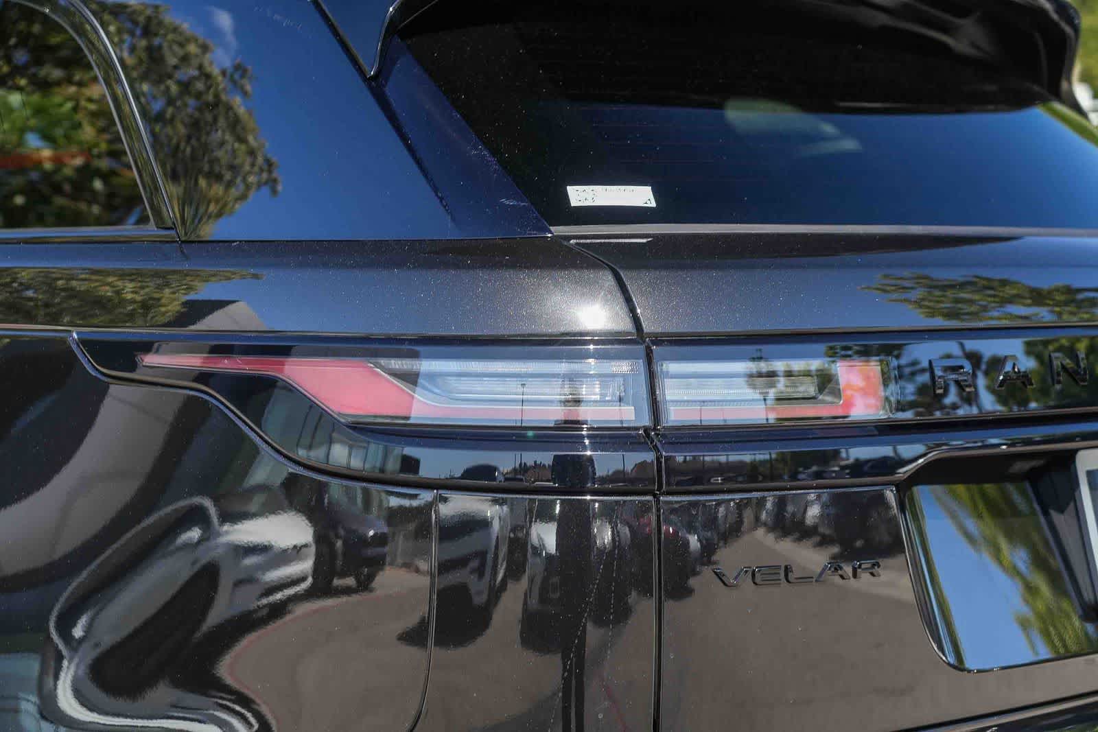 Thumbnail: 2026 Land Rover Range Rover Velar - 7