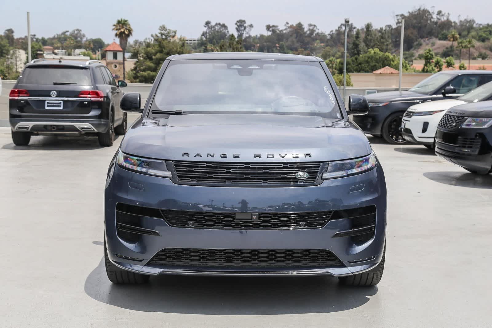 Thumbnail: 2023 Land Rover Range Rover Sport - 2
