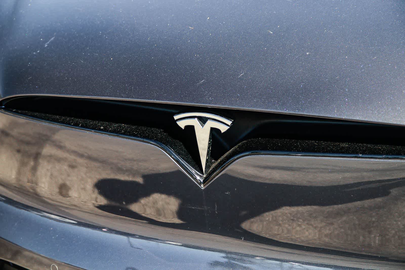 Thumbnail: 2023 Tesla Model X - 11