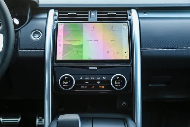 Thumbnail: 2025 Land Rover Discovery - 14