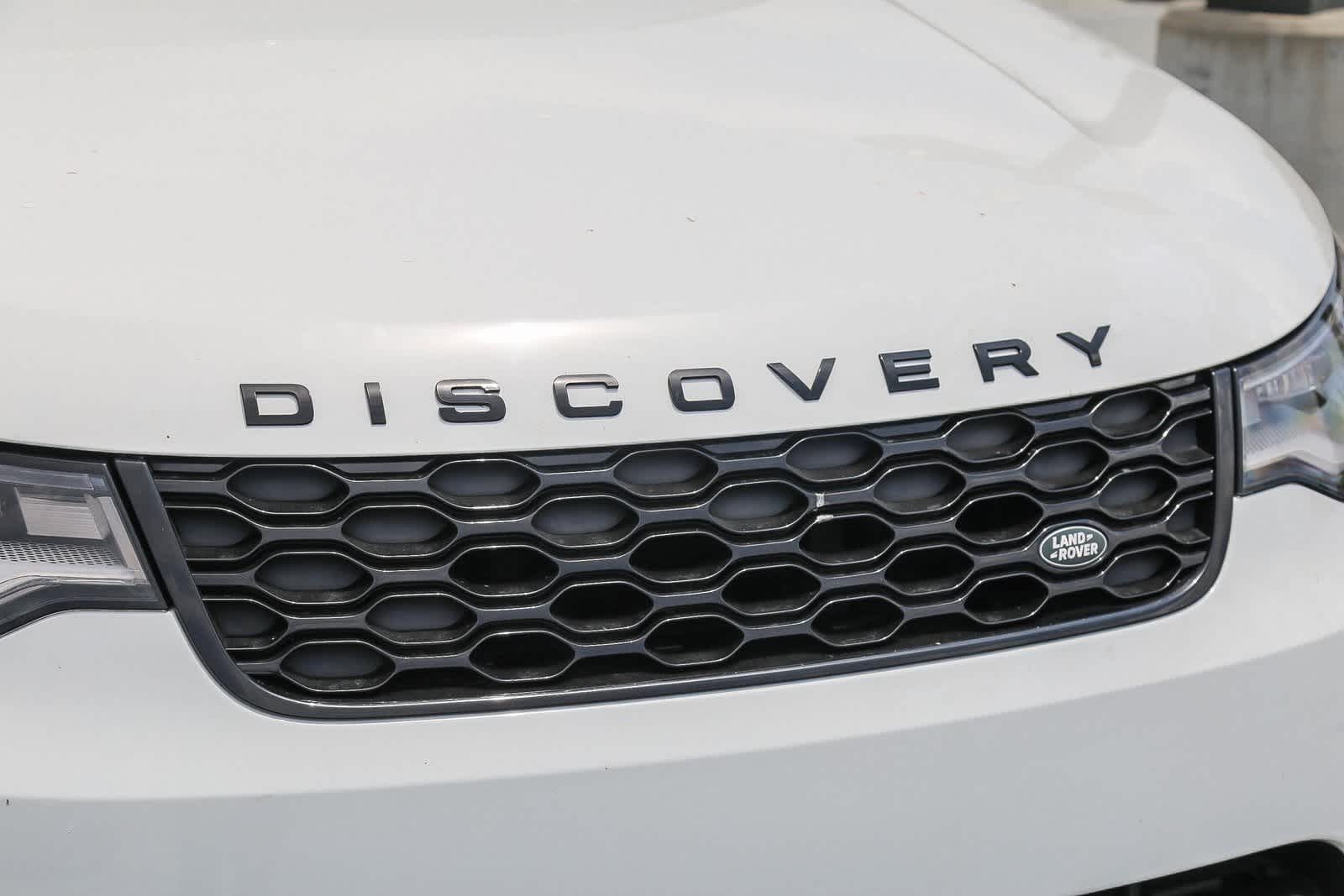 Thumbnail: 2021 Land Rover Discovery - 12