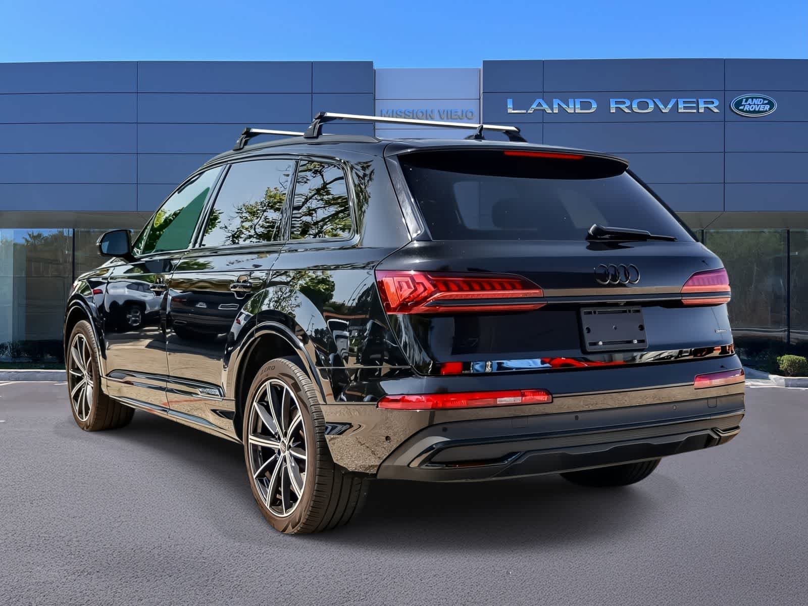 Thumbnail: 2022 Audi Q7 - 3