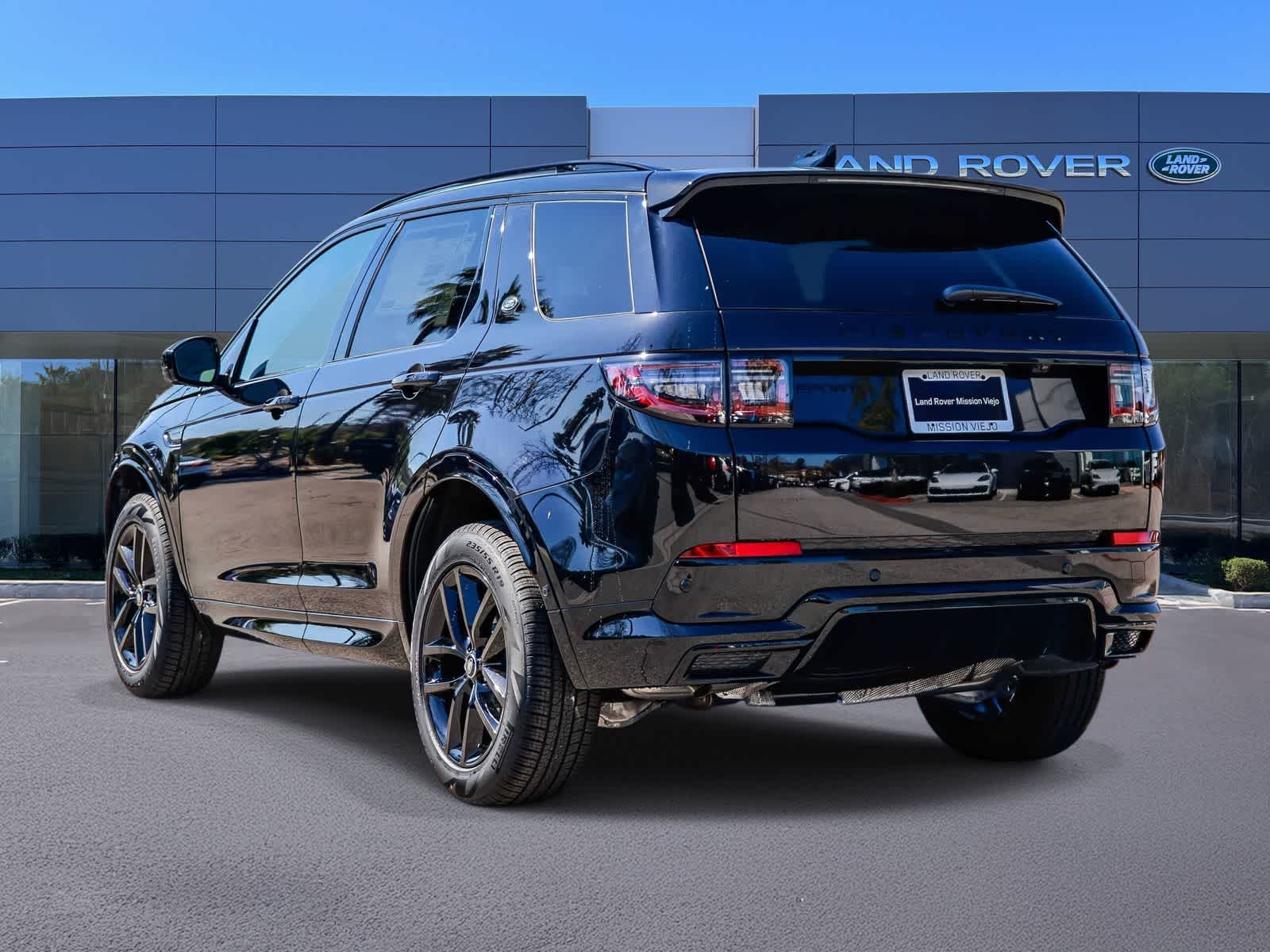 Thumbnail: 2026 Land Rover Discovery Sport - 6
