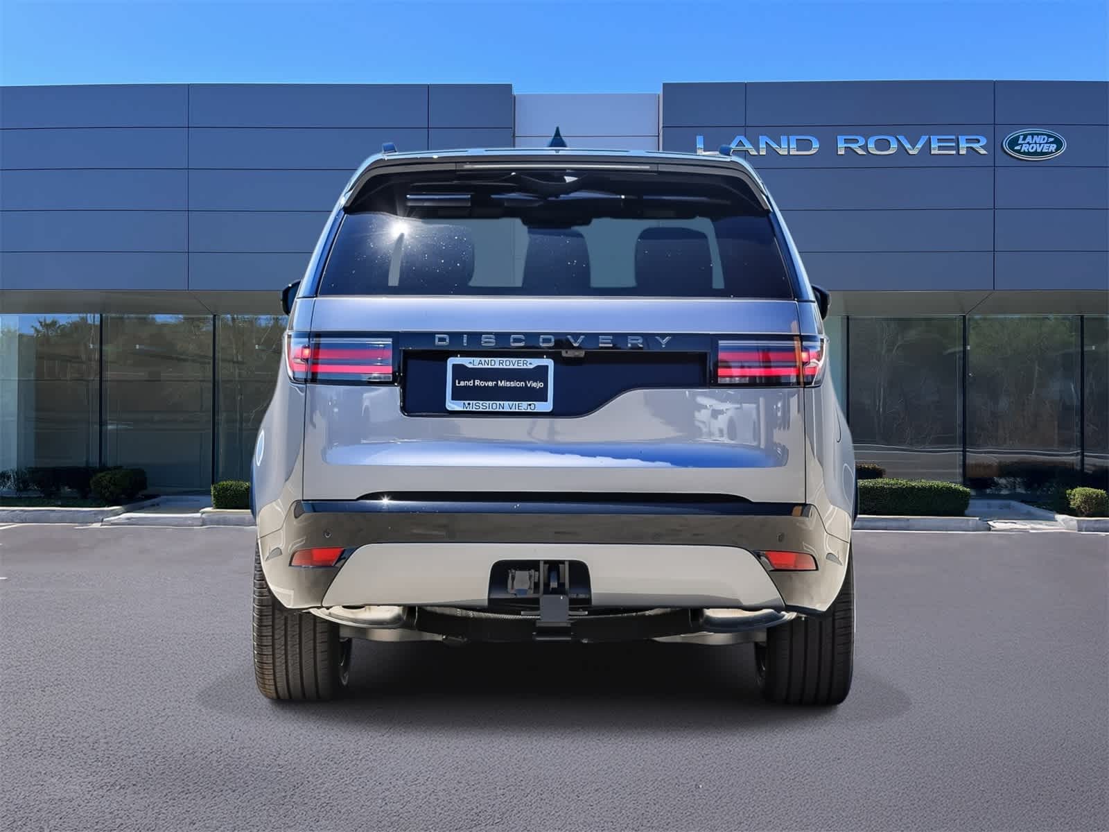 Thumbnail: 2025 Land Rover Discovery - 5
