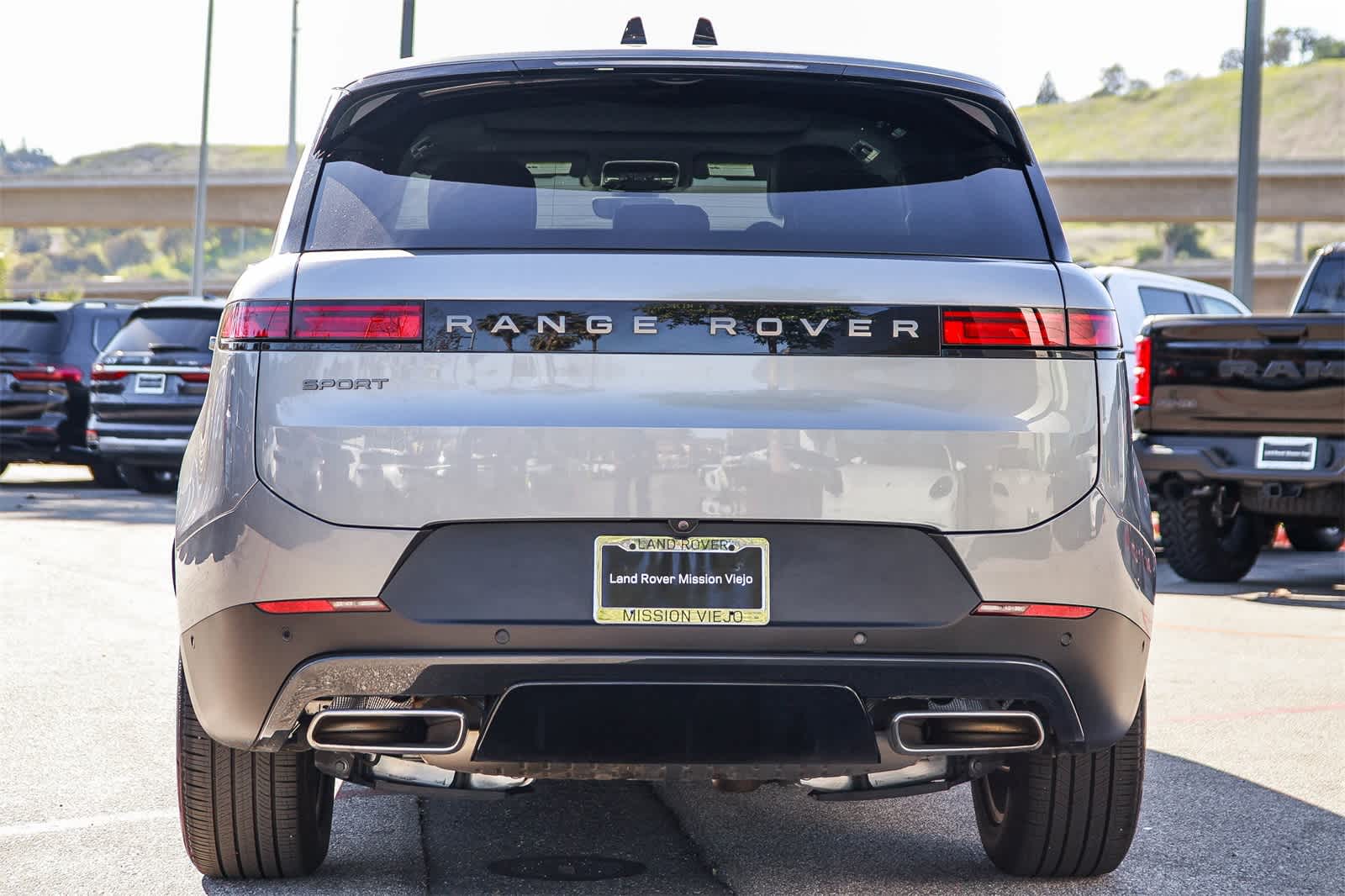 Thumbnail: 2025 Land Rover Range Rover Sport - 5