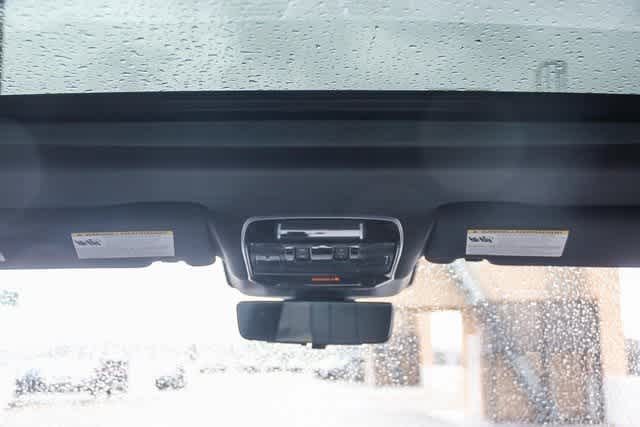 Thumbnail: 2025 Land Rover Range Rover - 13