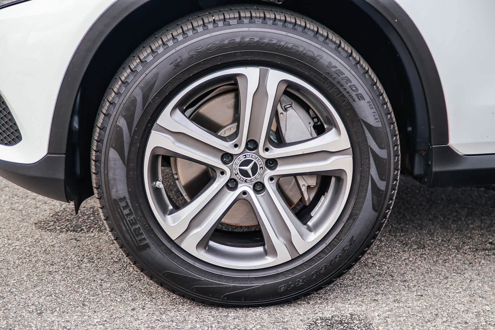 Thumbnail: 2019 Mercedes-Benz GLC - 9